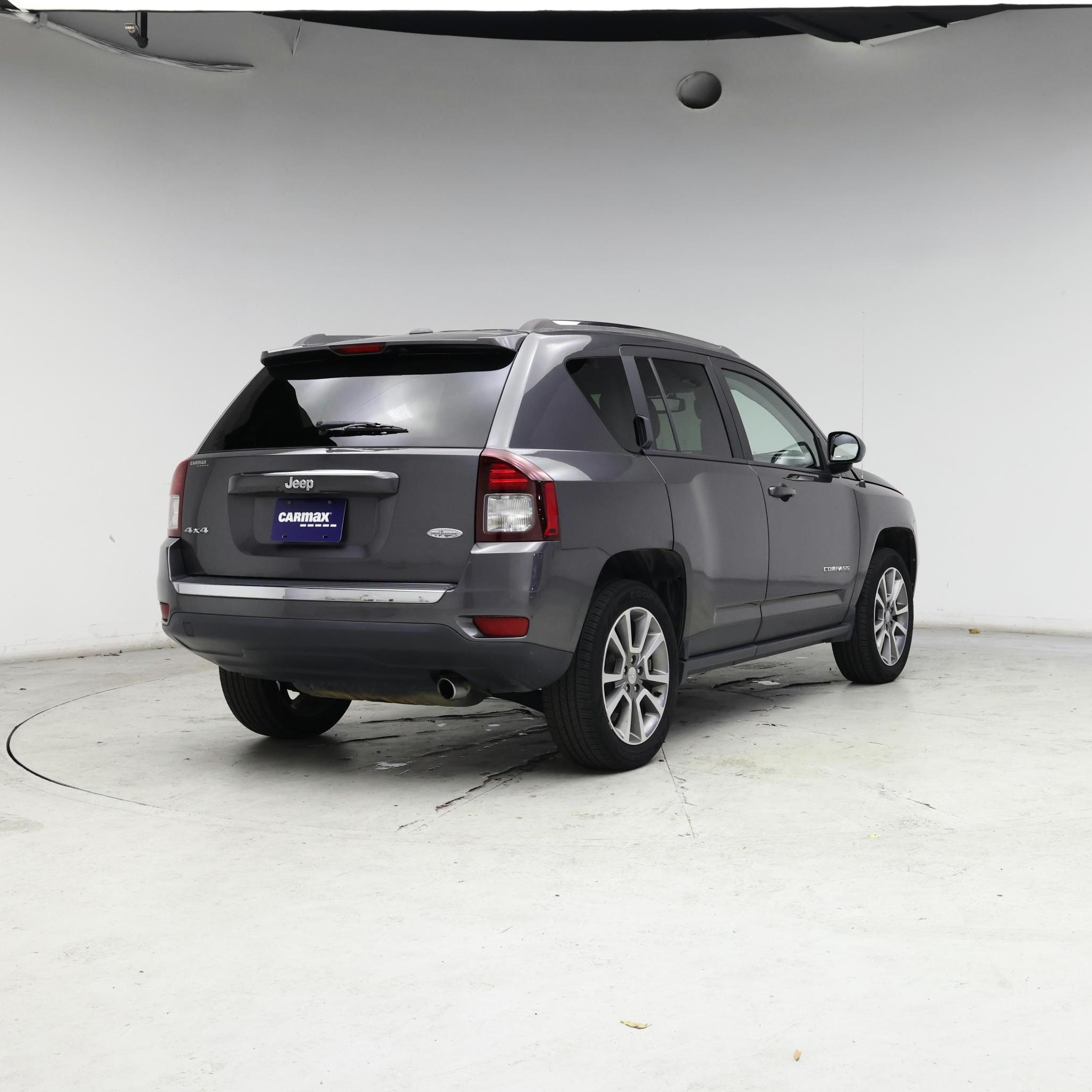 Thumbnail: 2017 Jeep Compass - 8