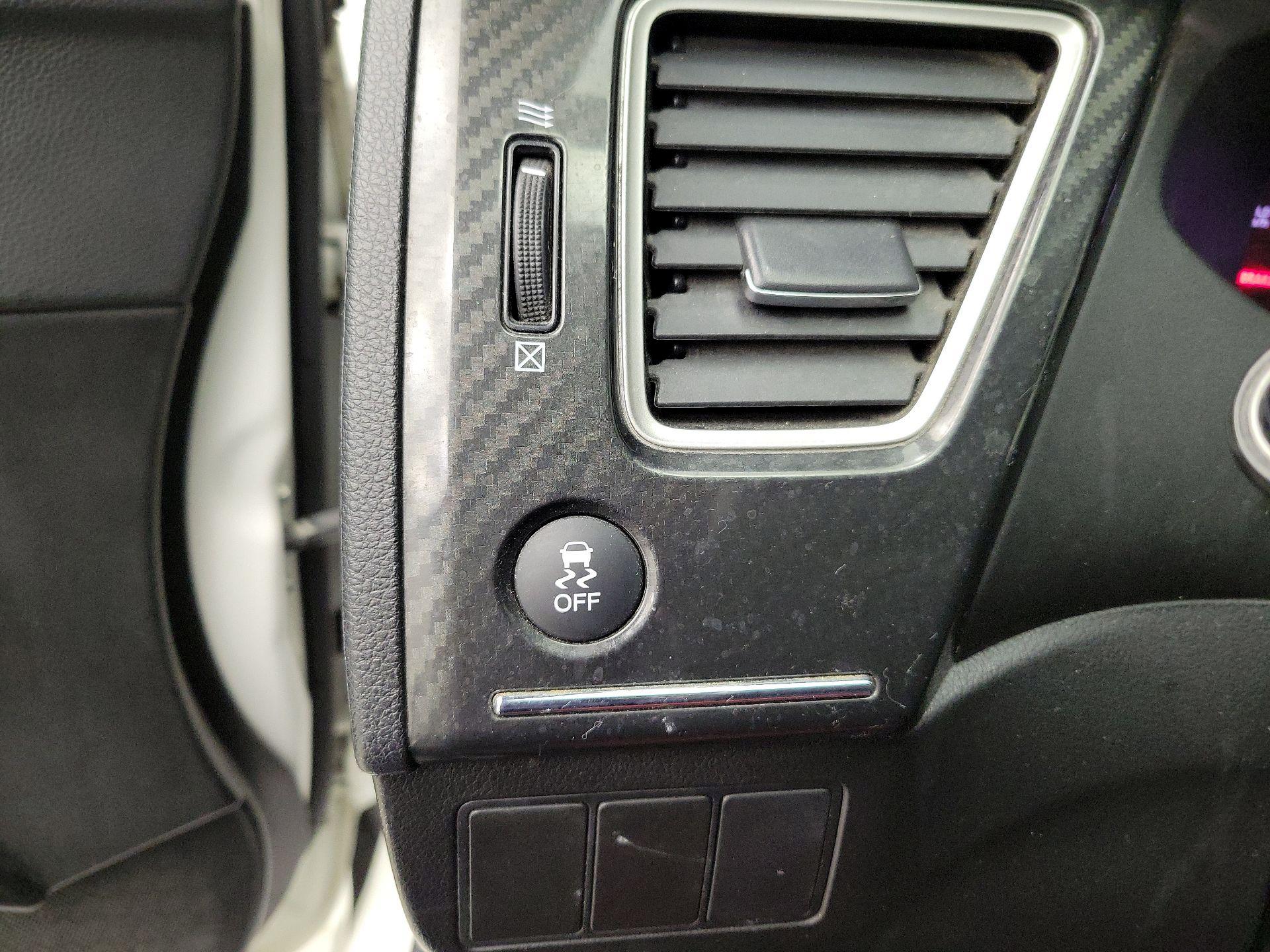 Thumbnail: 2014 Honda Civic - 13