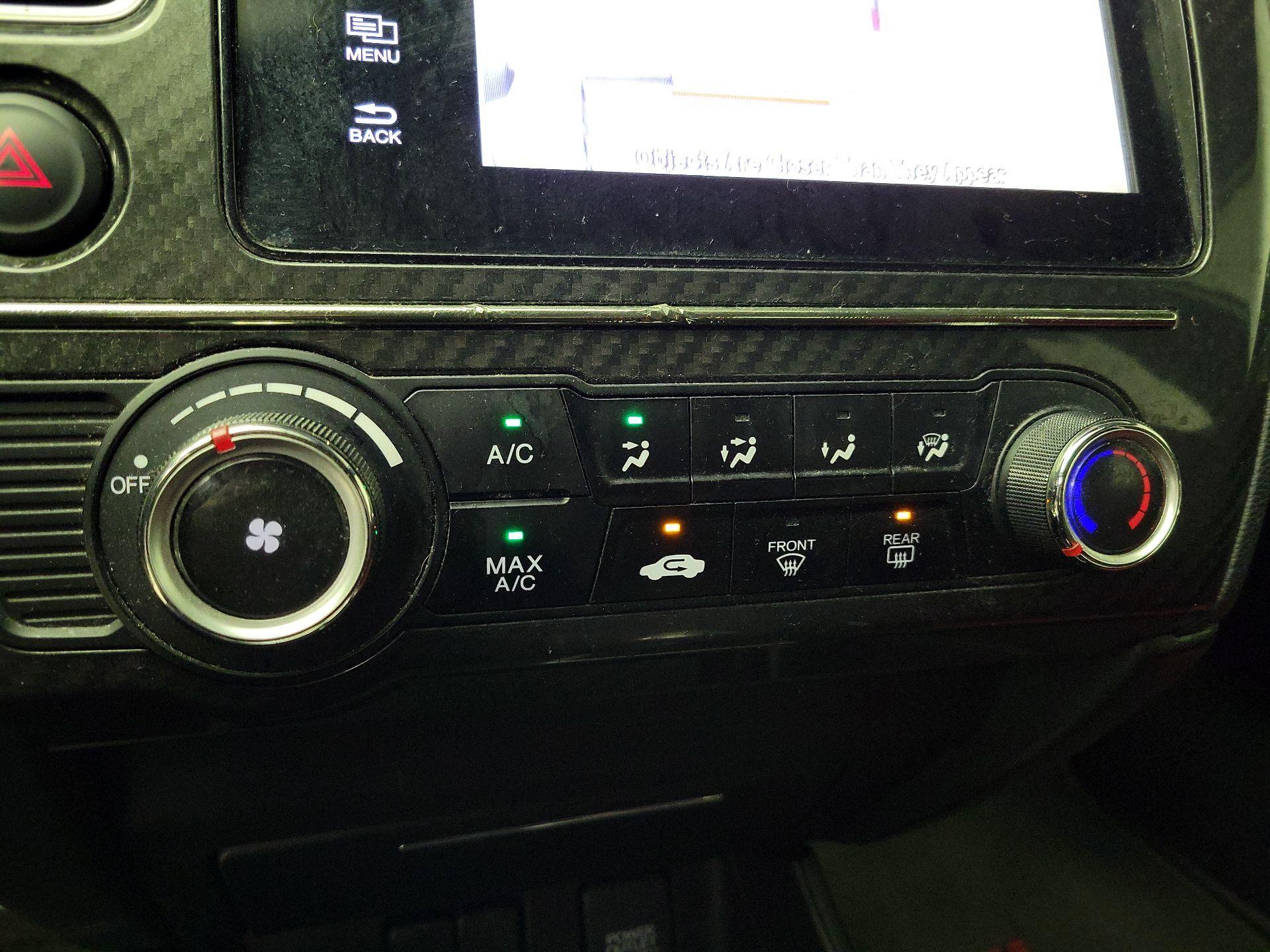 Thumbnail: 2014 Honda Civic - 16