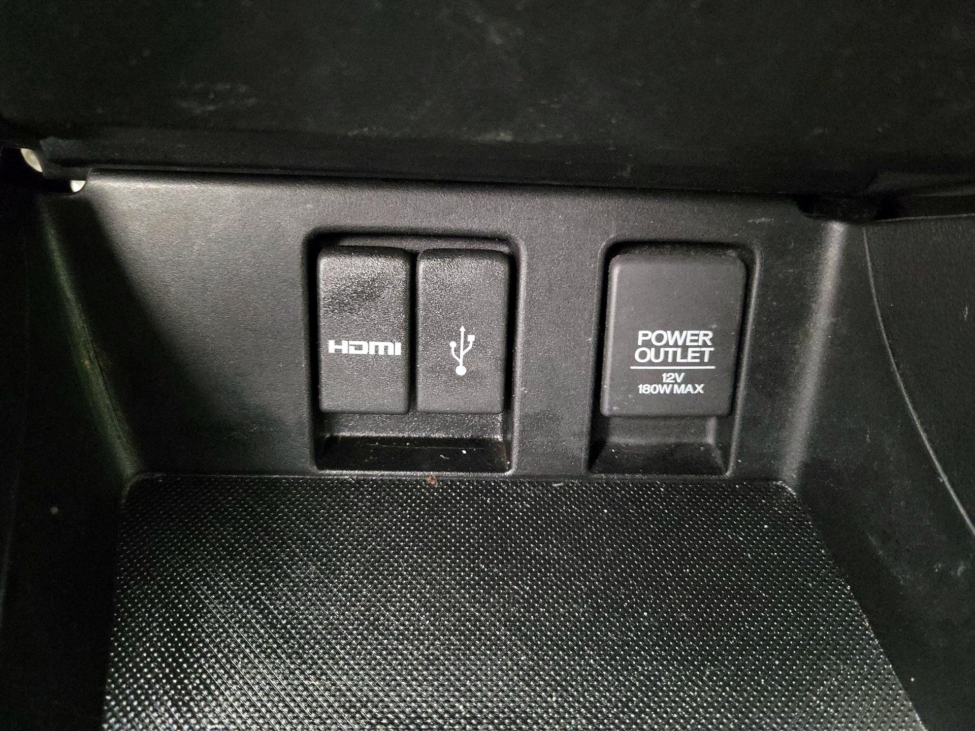 Thumbnail: 2014 Honda Civic - 18