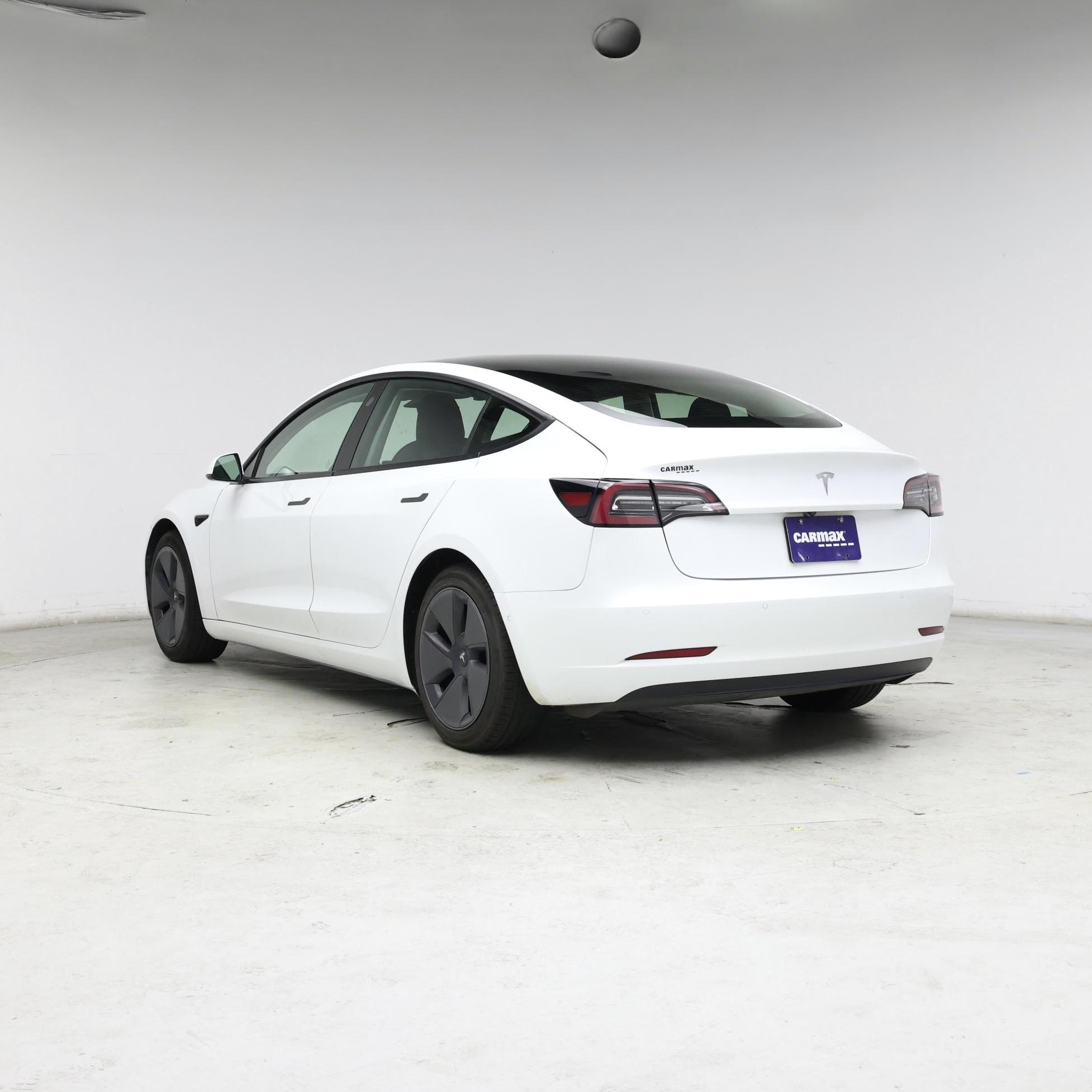 Thumbnail: 2021 Tesla Model 3 - 2