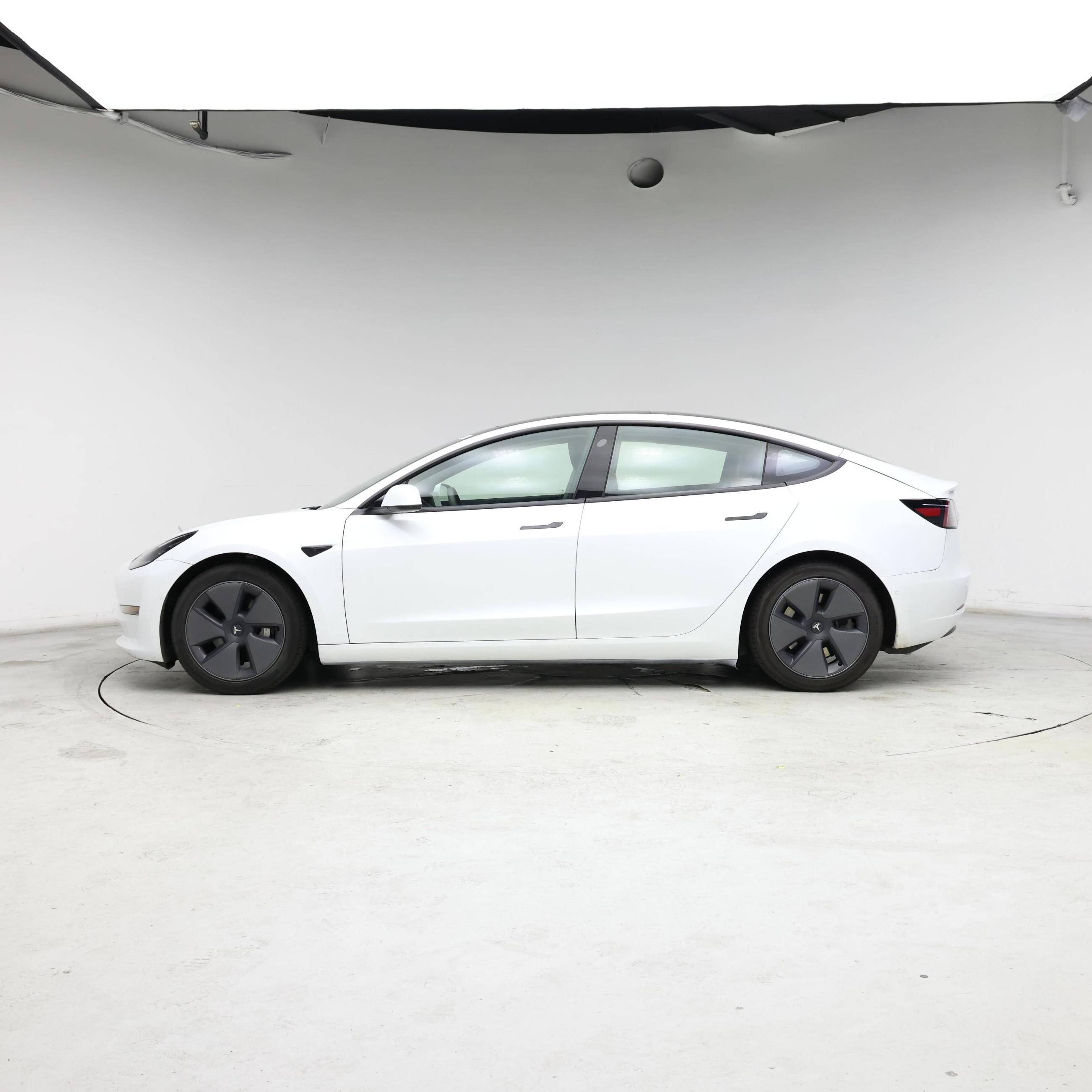 Thumbnail: 2021 Tesla Model 3 - 3