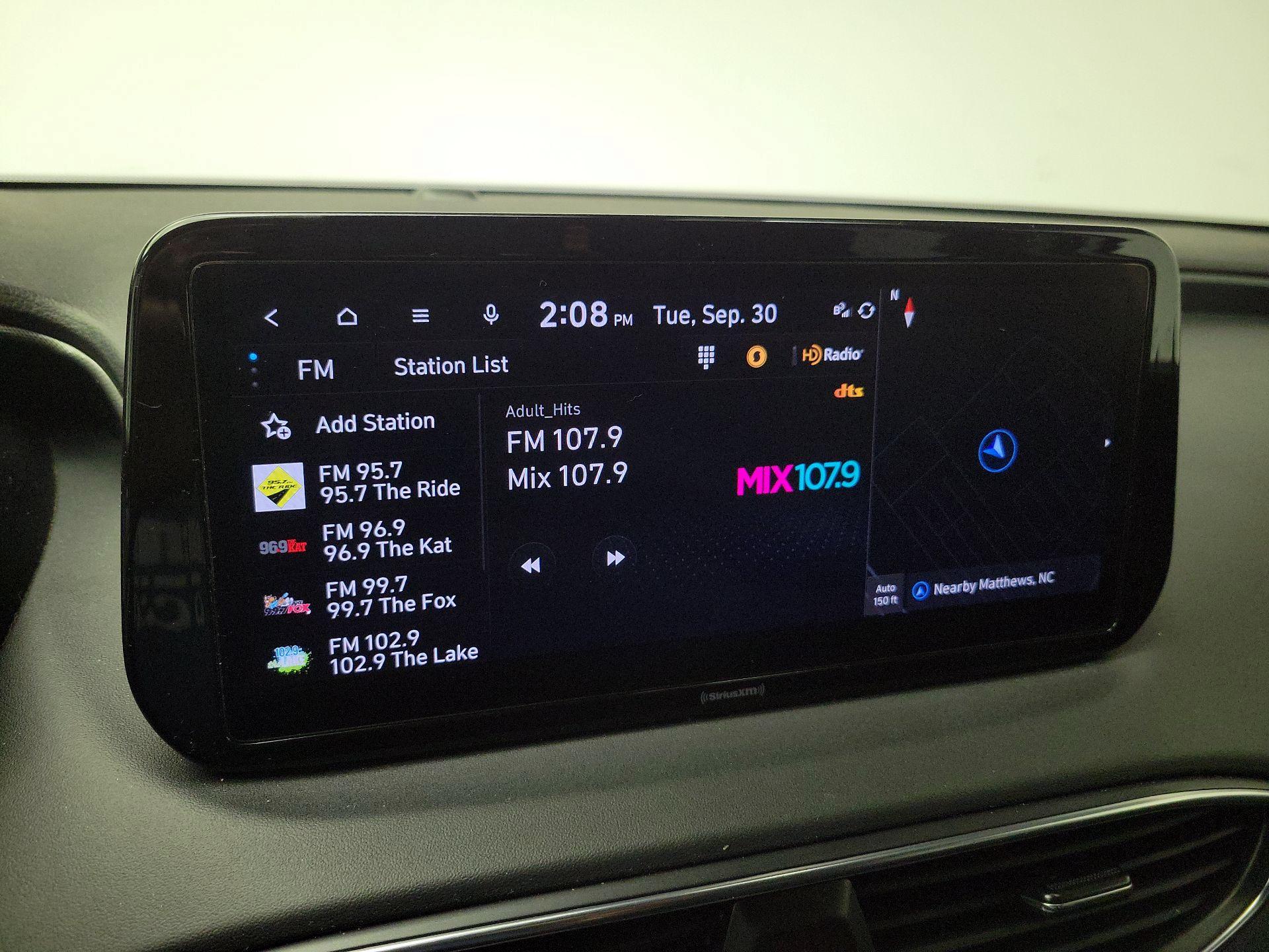 Thumbnail: 2023 Hyundai Santa Fe - 16