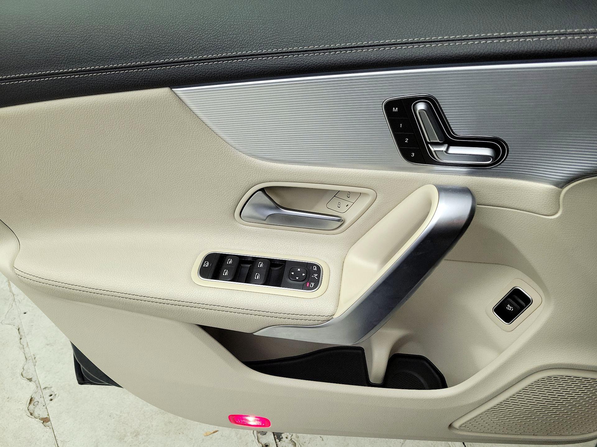 Thumbnail: 2021 Mercedes-Benz CLA - 12