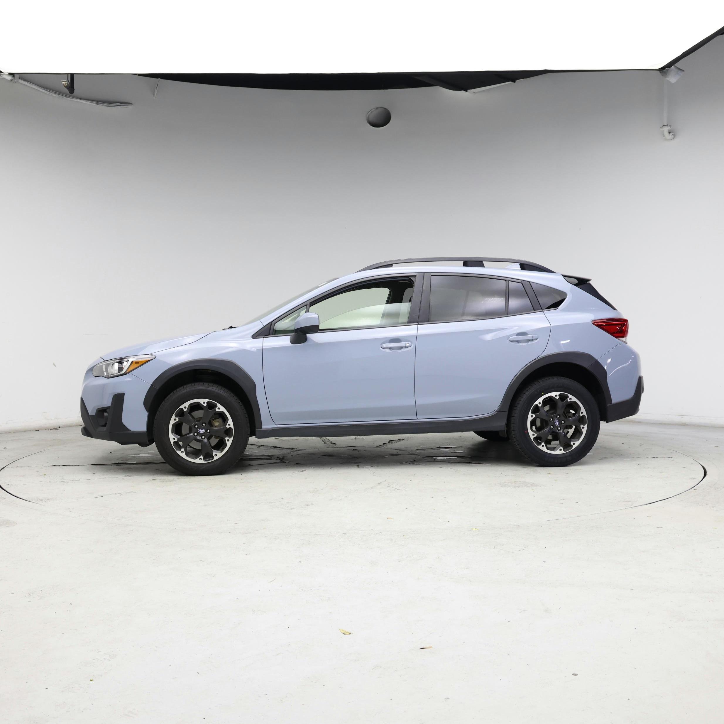 Thumbnail: 2021 Subaru Crosstrek - 3
