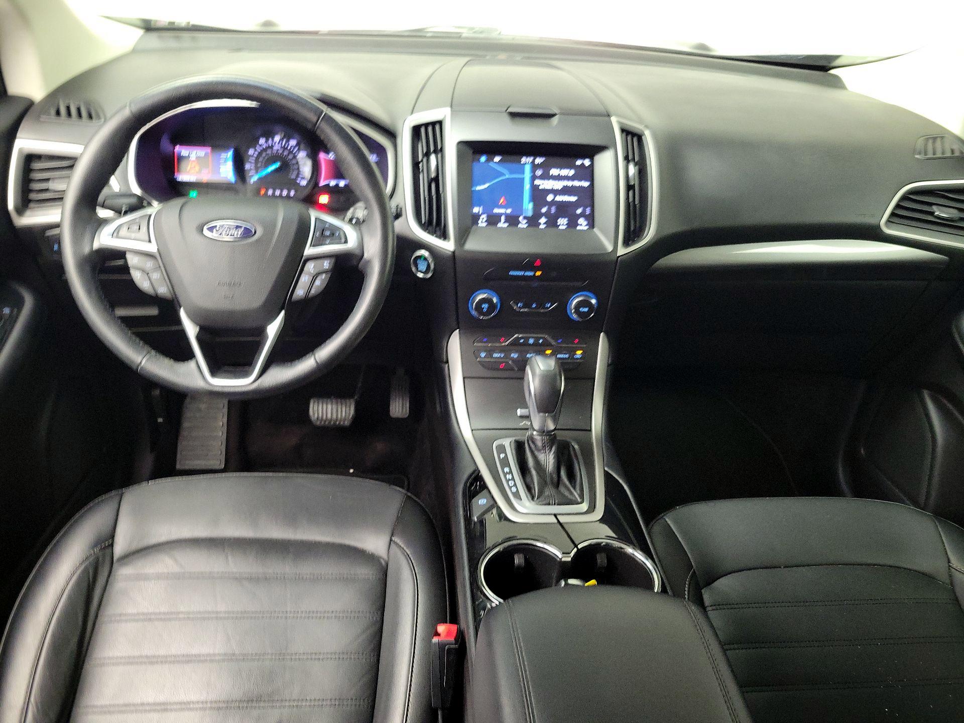Thumbnail: 2017 Ford Edge - 9