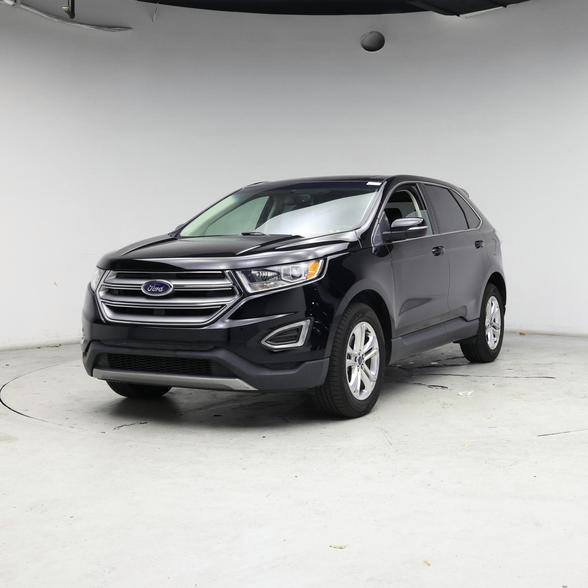 Thumbnail: 2017 Ford Edge - 4