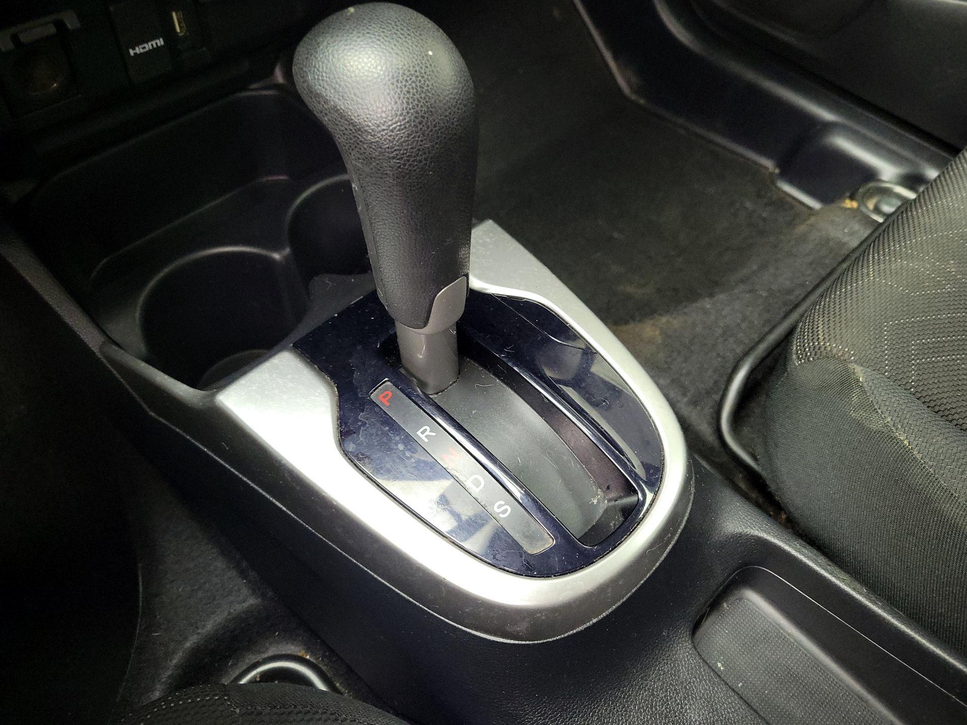 Thumbnail: 2015 Honda Fit - 17