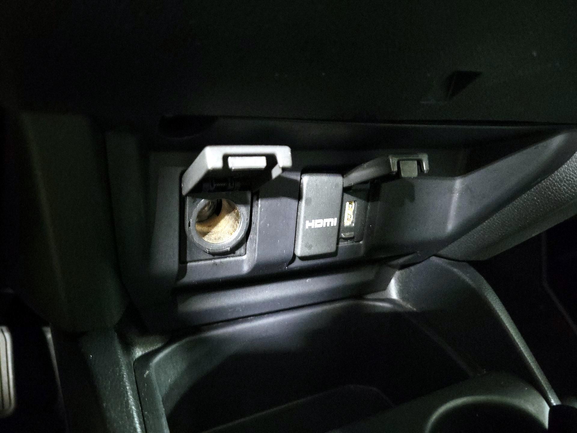 Thumbnail: 2015 Honda Fit - 18