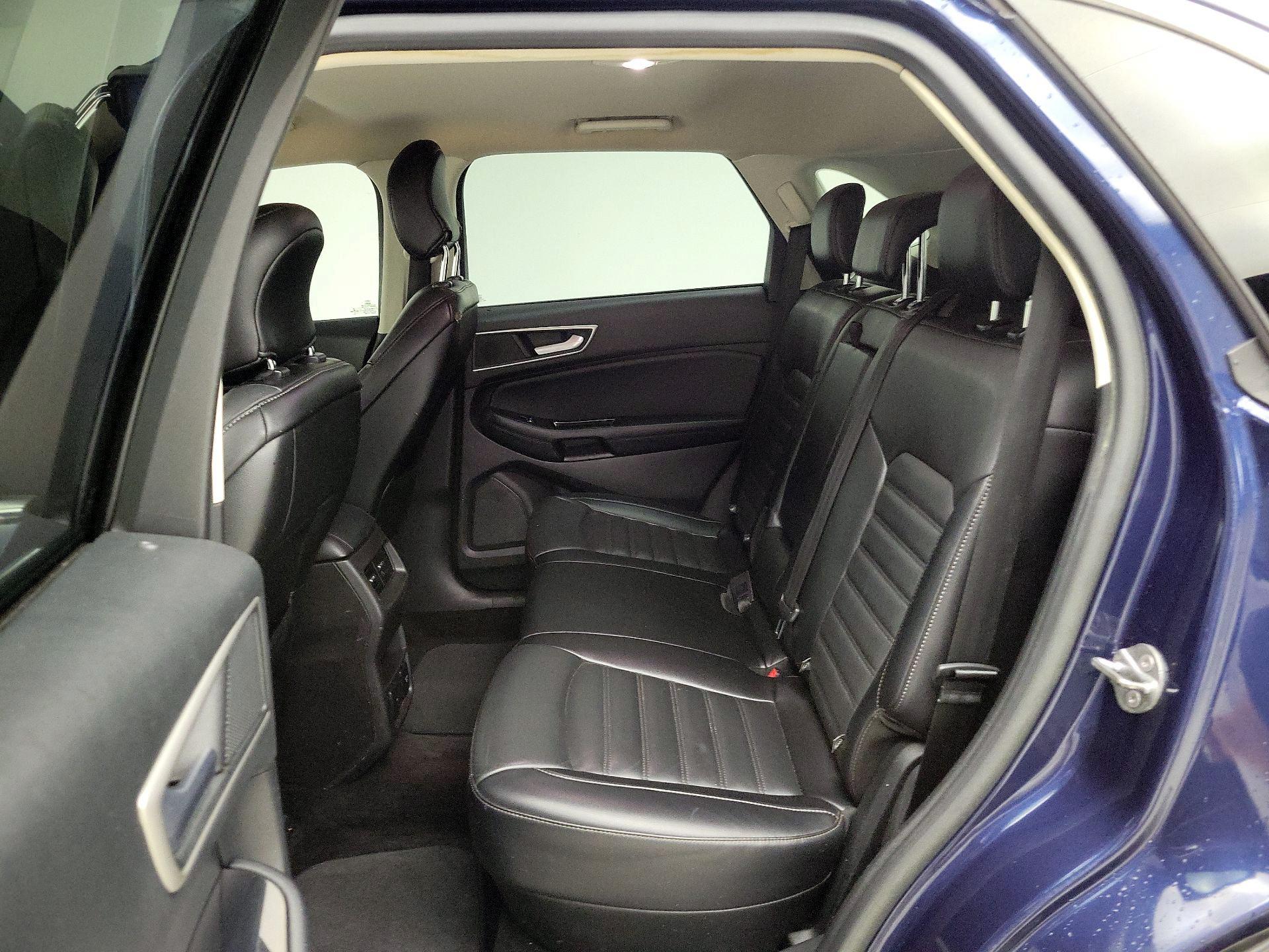 Thumbnail: 2017 Ford Edge - 20