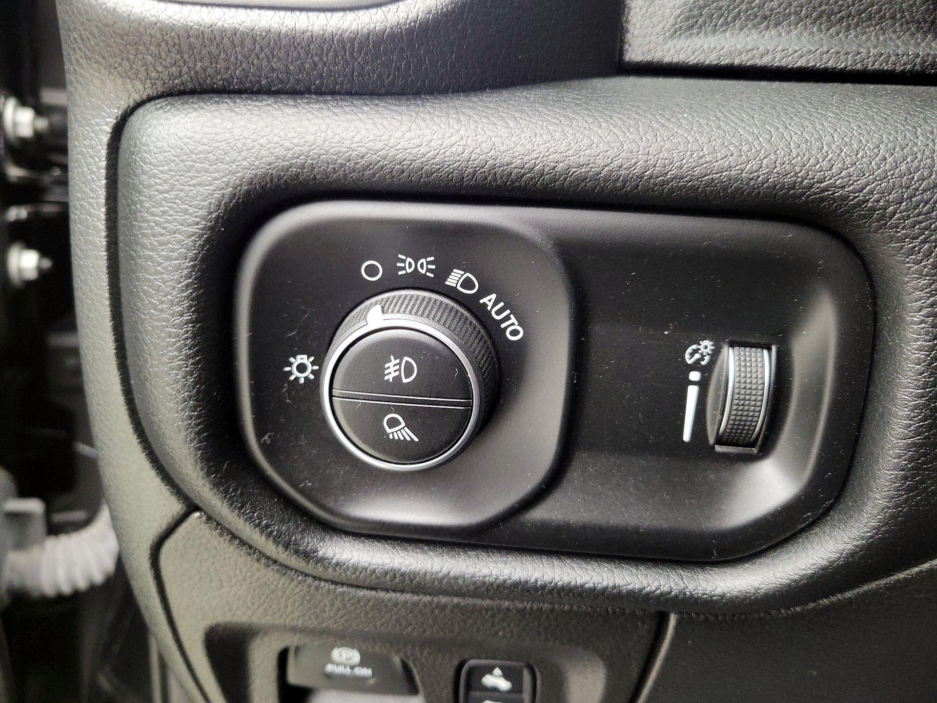 Thumbnail: 2022 RAM 1500 - 13