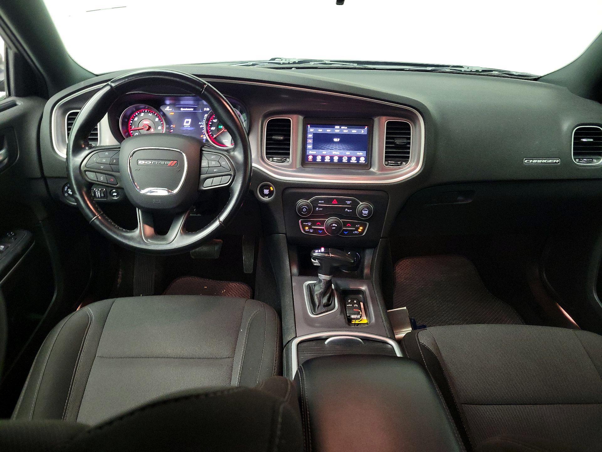 Thumbnail: 2022 Dodge Charger - 9