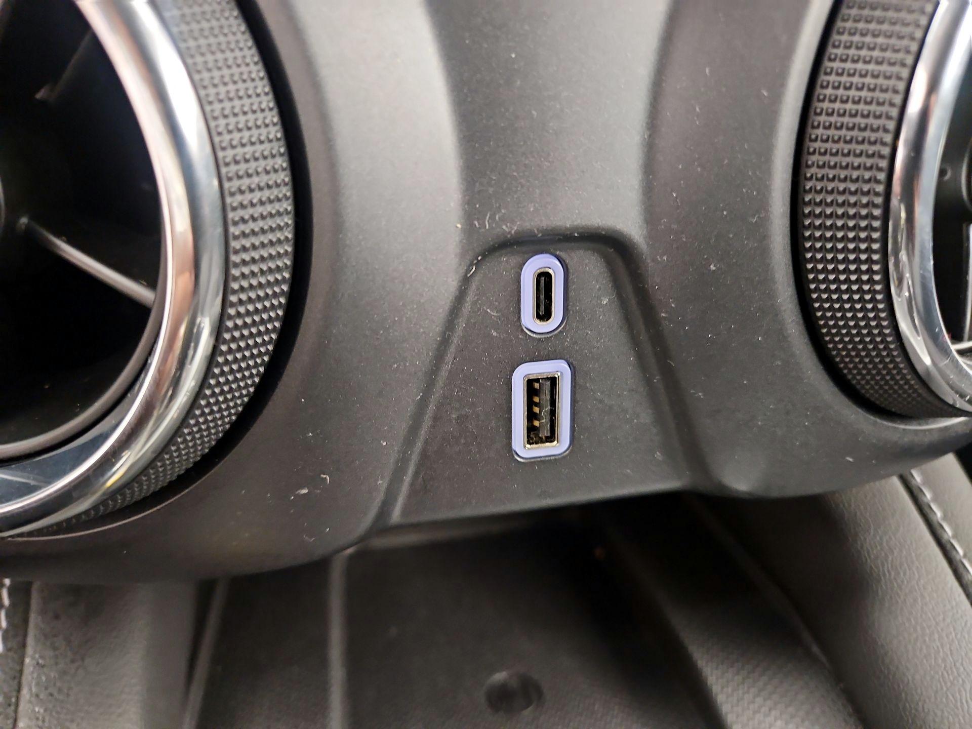 Thumbnail: 2023 Chevrolet Blazer - 18