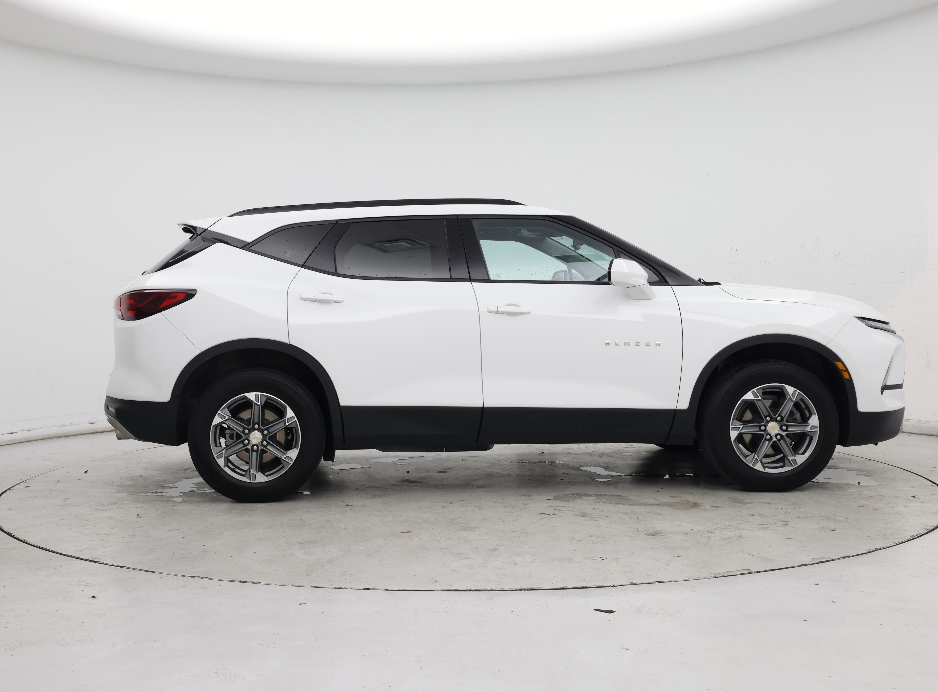 Thumbnail: 2023 Chevrolet Blazer - 7