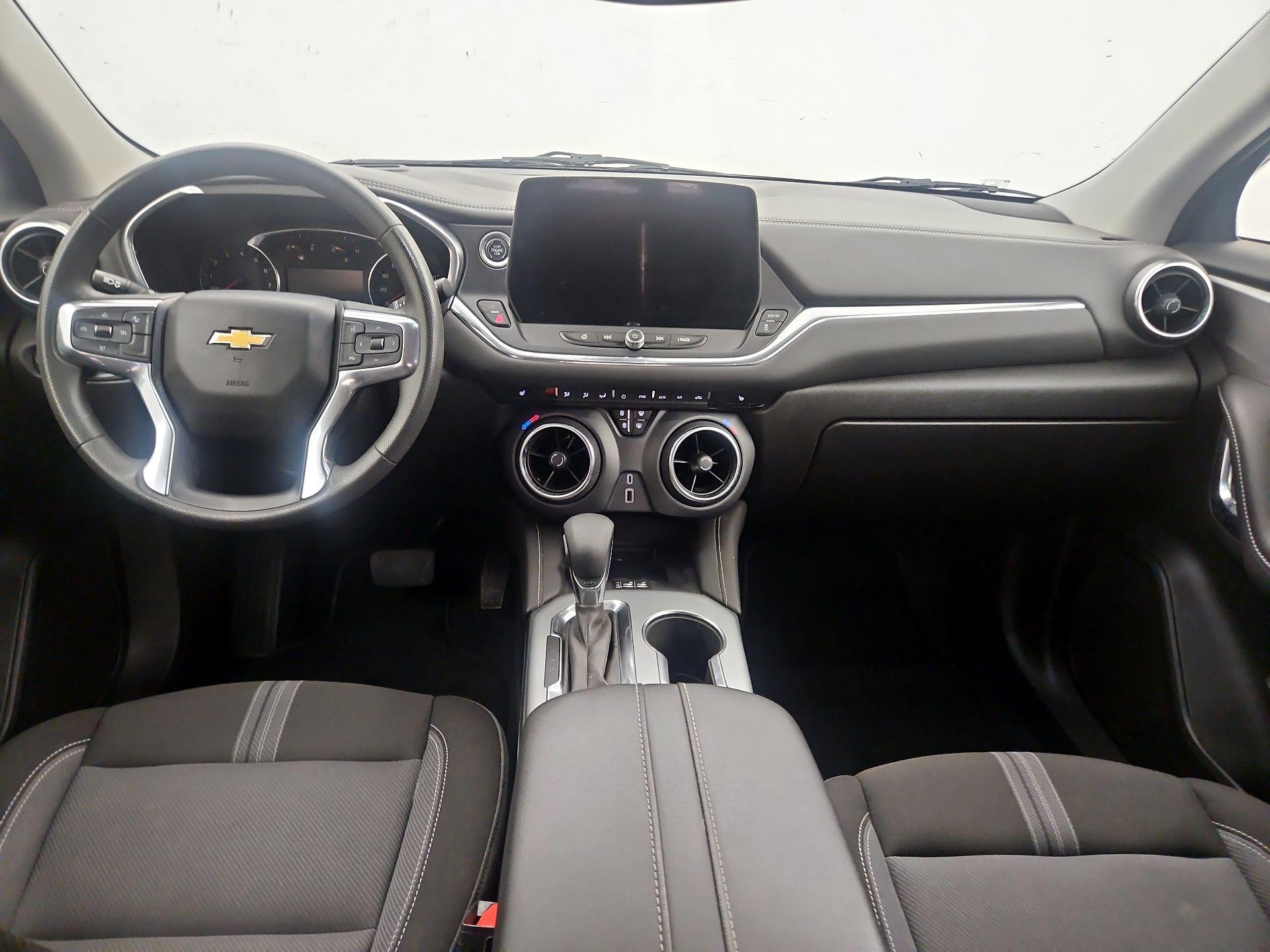 Thumbnail: 2023 Chevrolet Blazer - 9