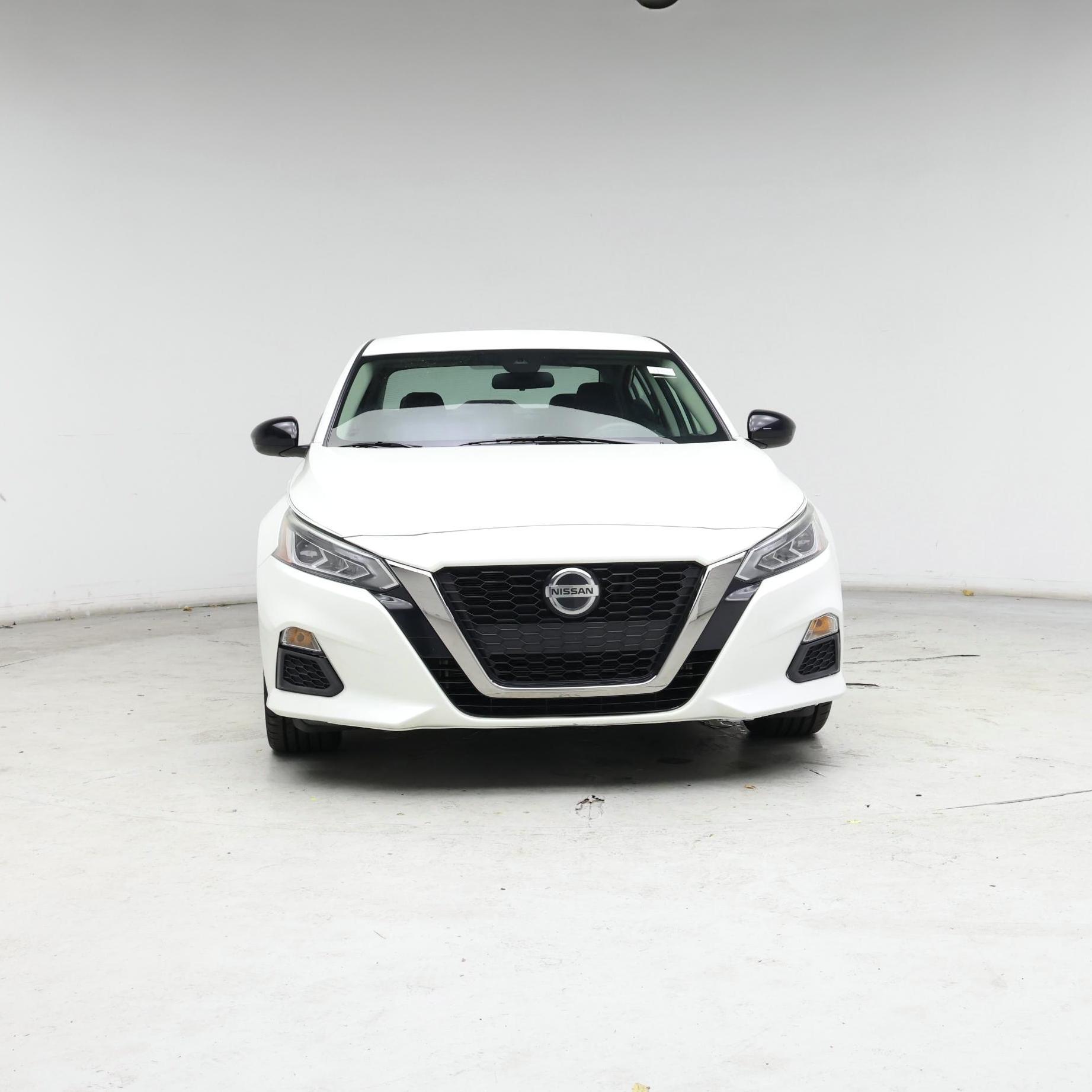 Thumbnail: 2020 Nissan Altima - 5