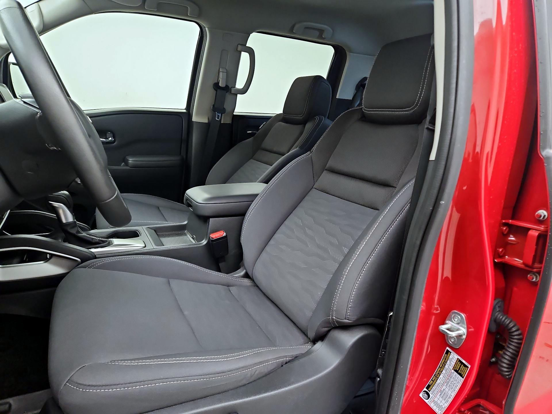 Thumbnail: 2022 Nissan Frontier - 11