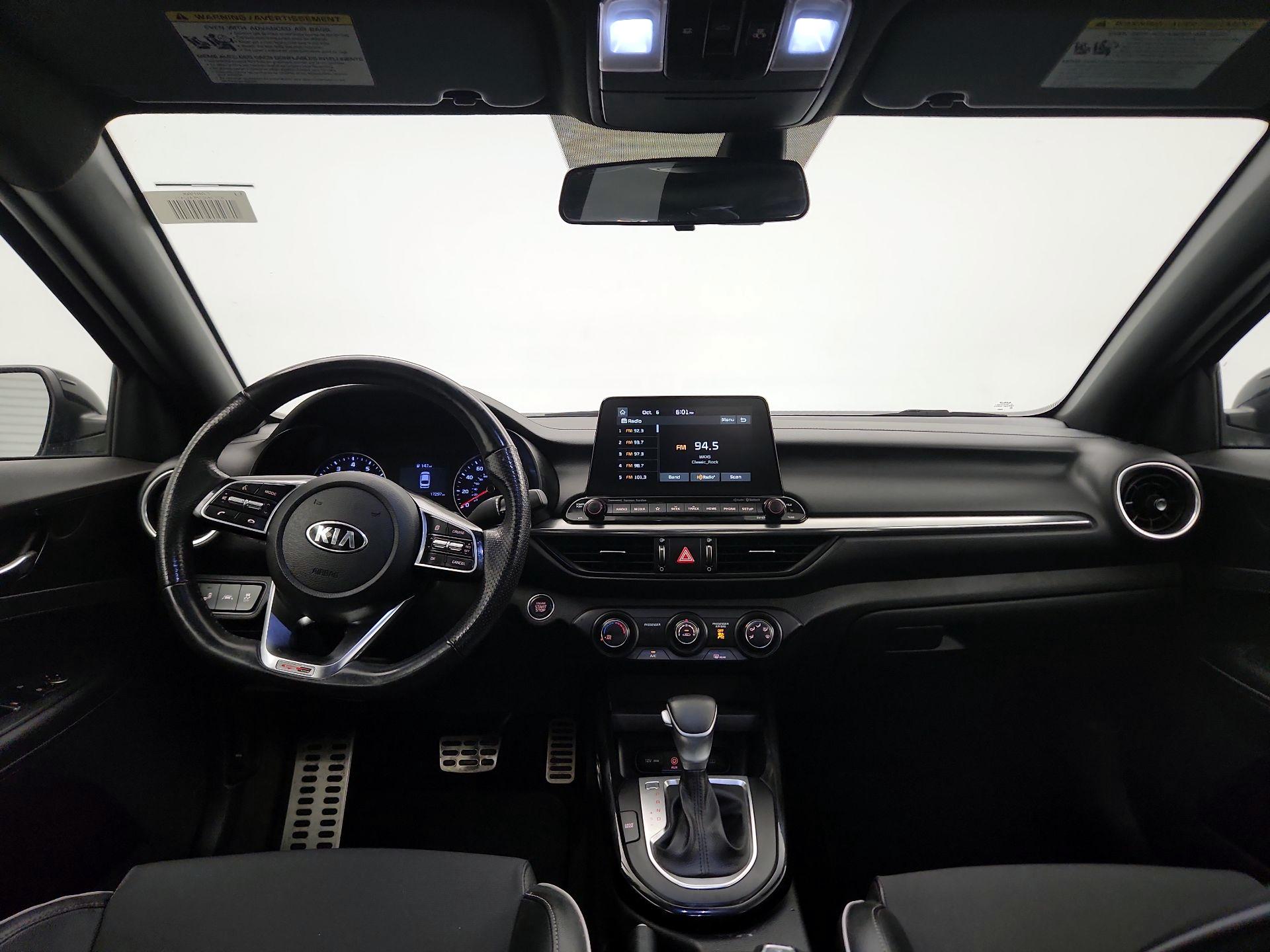 Thumbnail: 2021 Kia Forte - 9