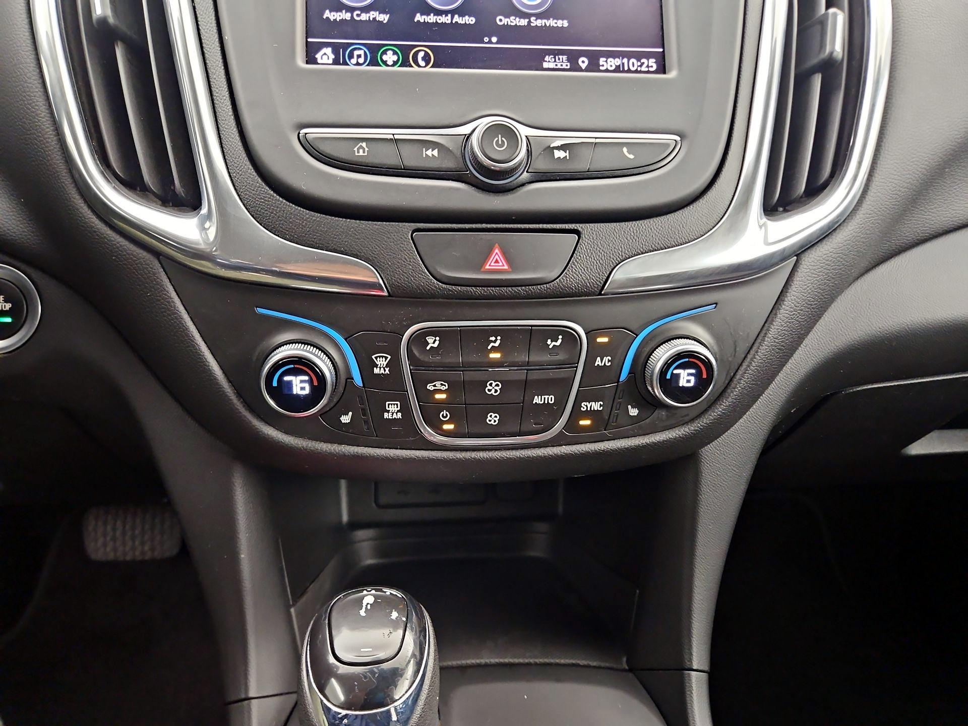 Thumbnail: 2020 Chevrolet Equinox - 16