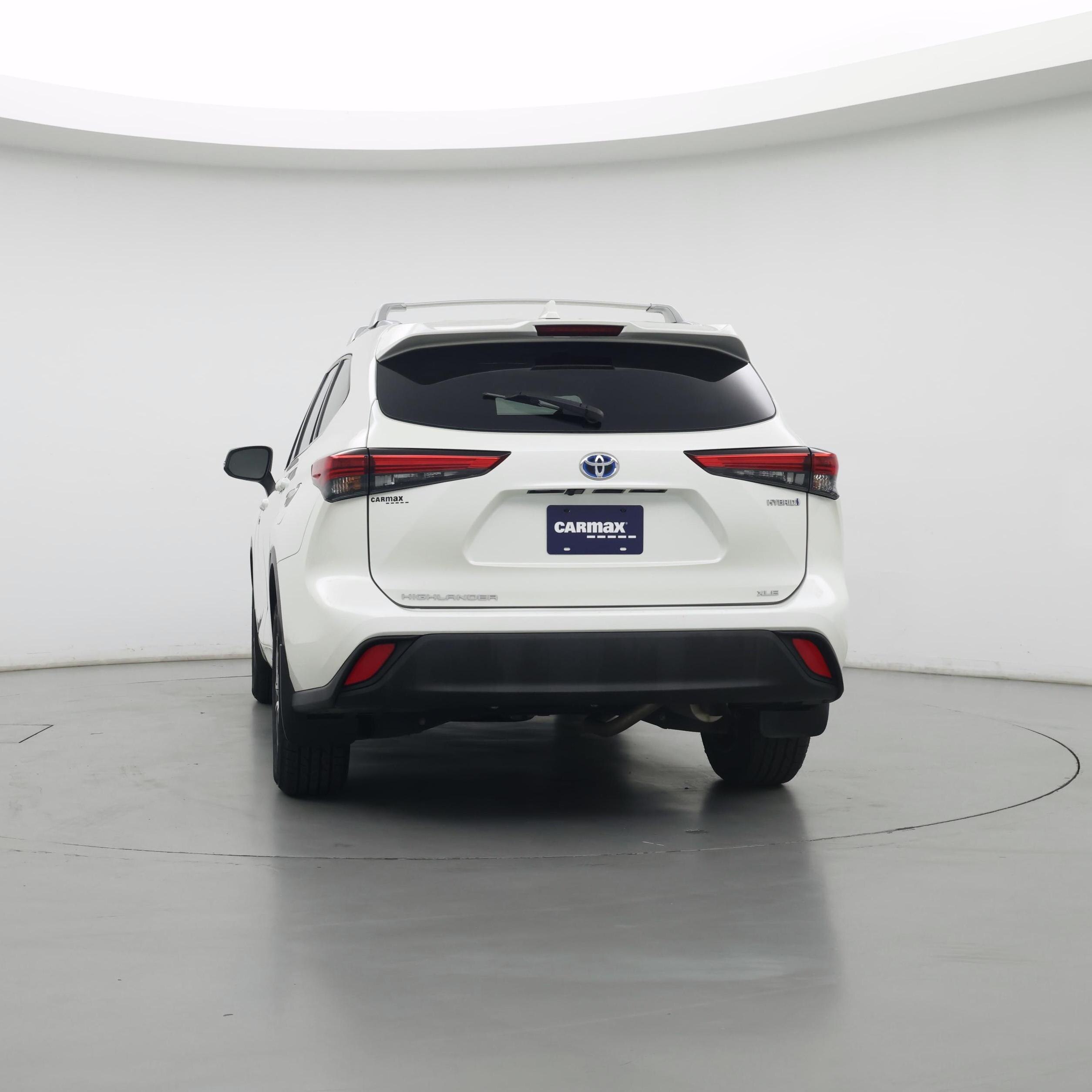 Thumbnail: 2021 Toyota Highlander - 6