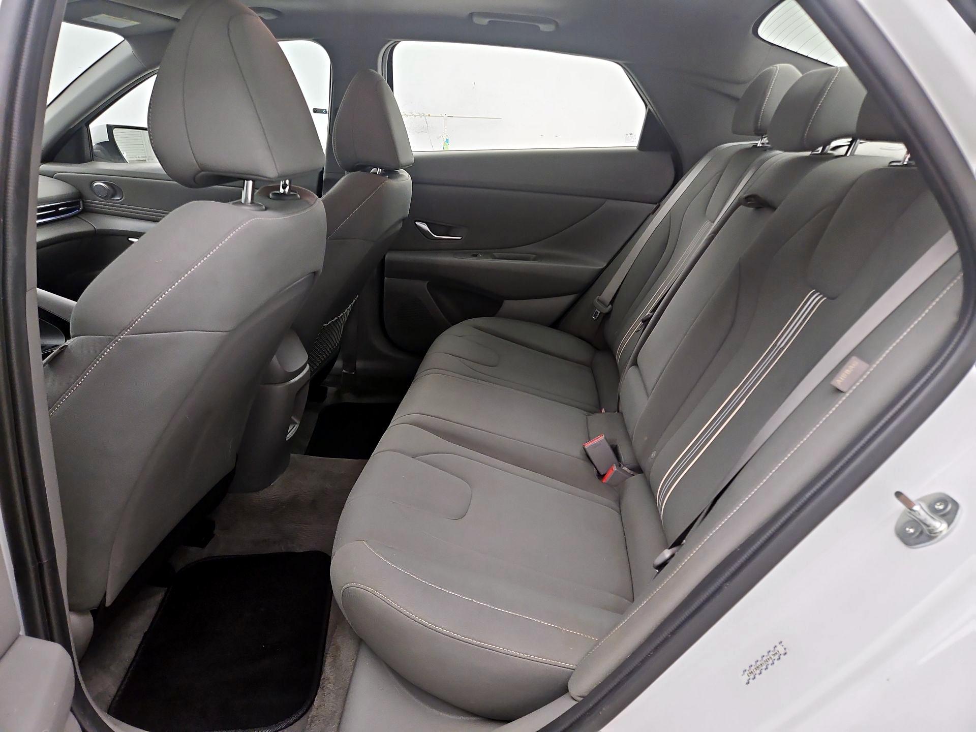 Thumbnail: 2024 Hyundai Elantra - 19