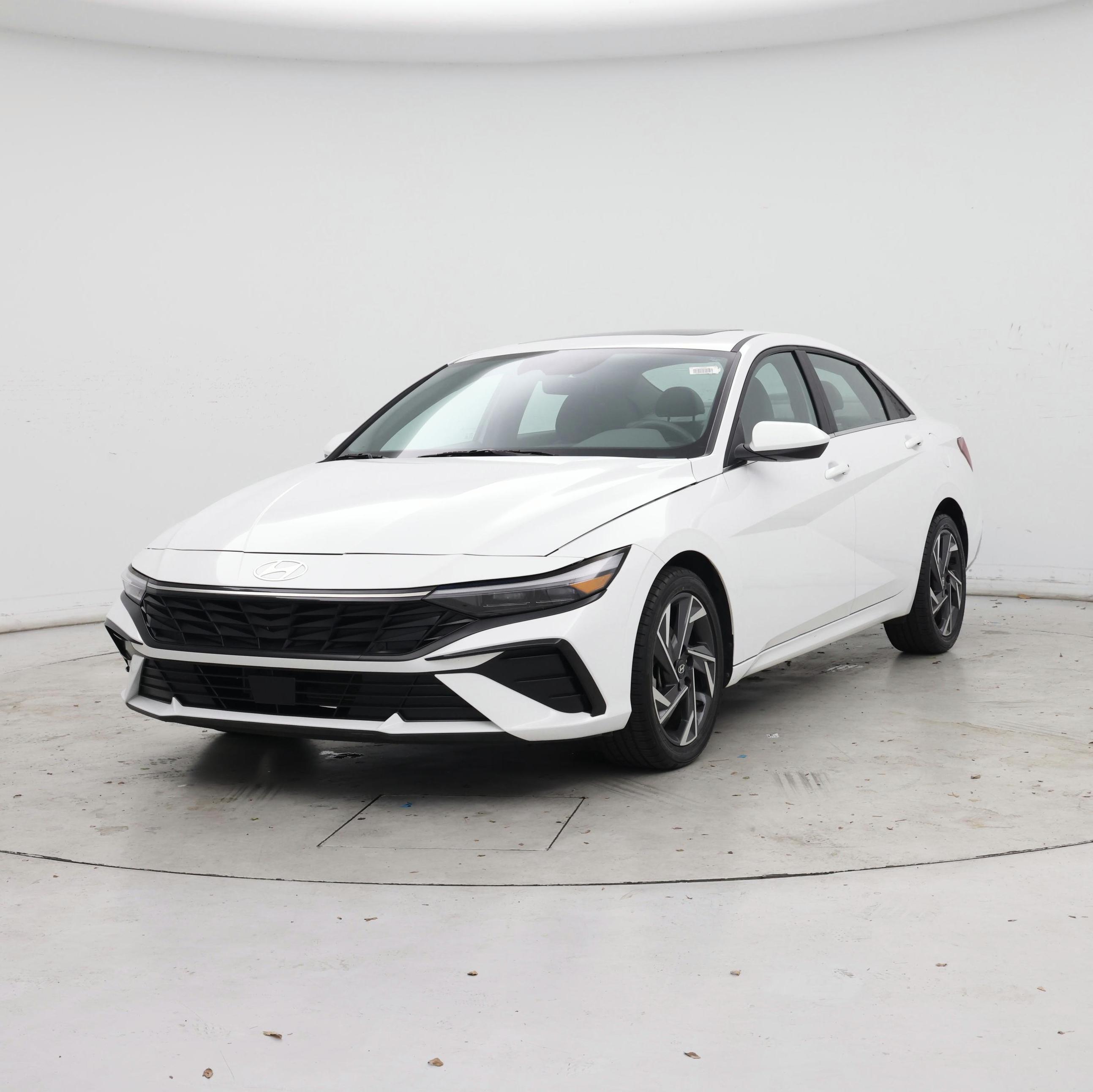 Thumbnail: 2024 Hyundai Elantra - 4