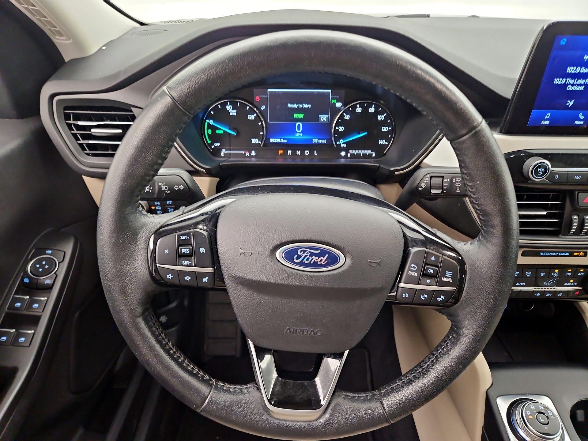 Thumbnail: 2021 Ford Escape - 10