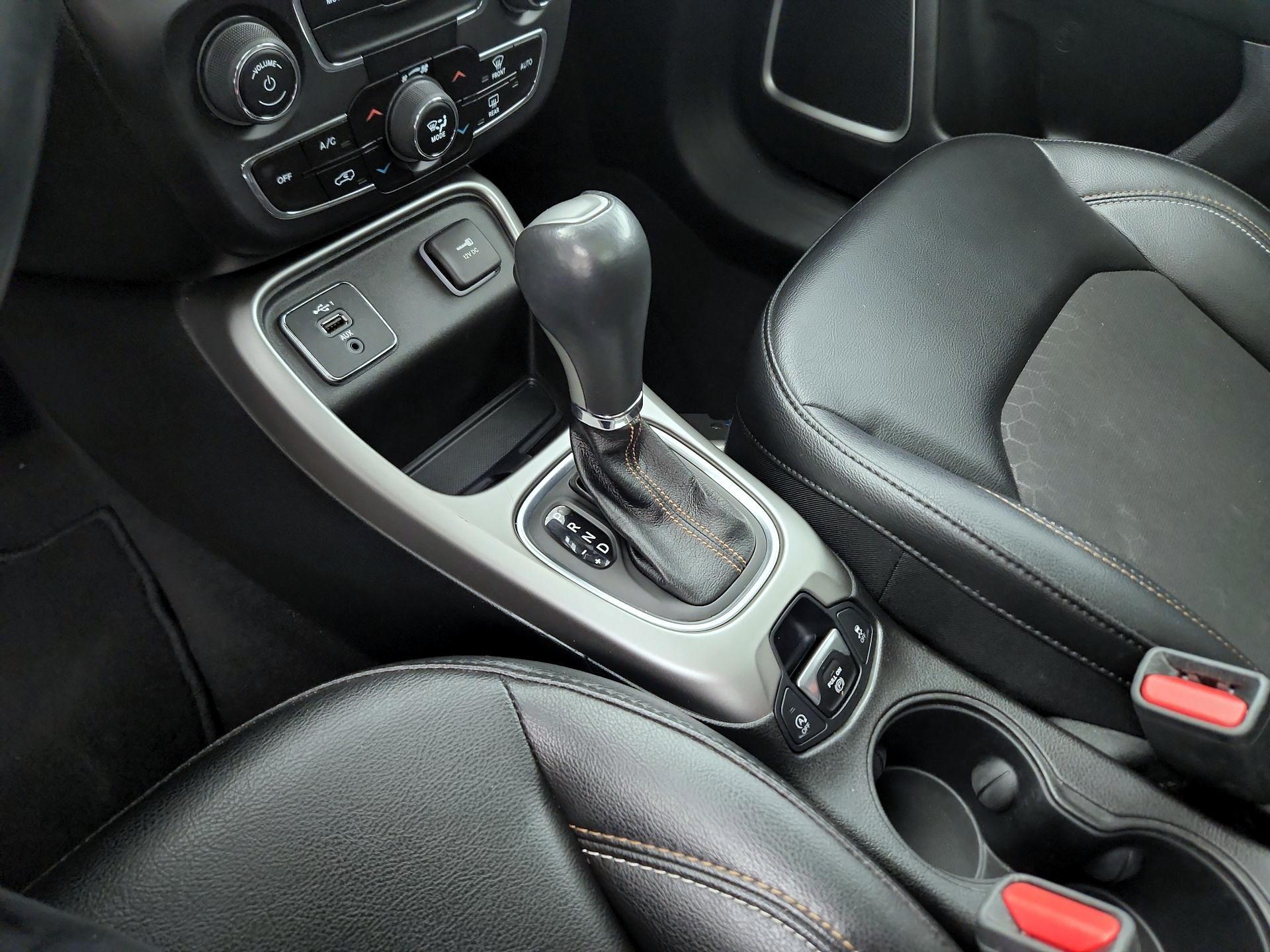 Thumbnail: 2020 Jeep Compass - 18