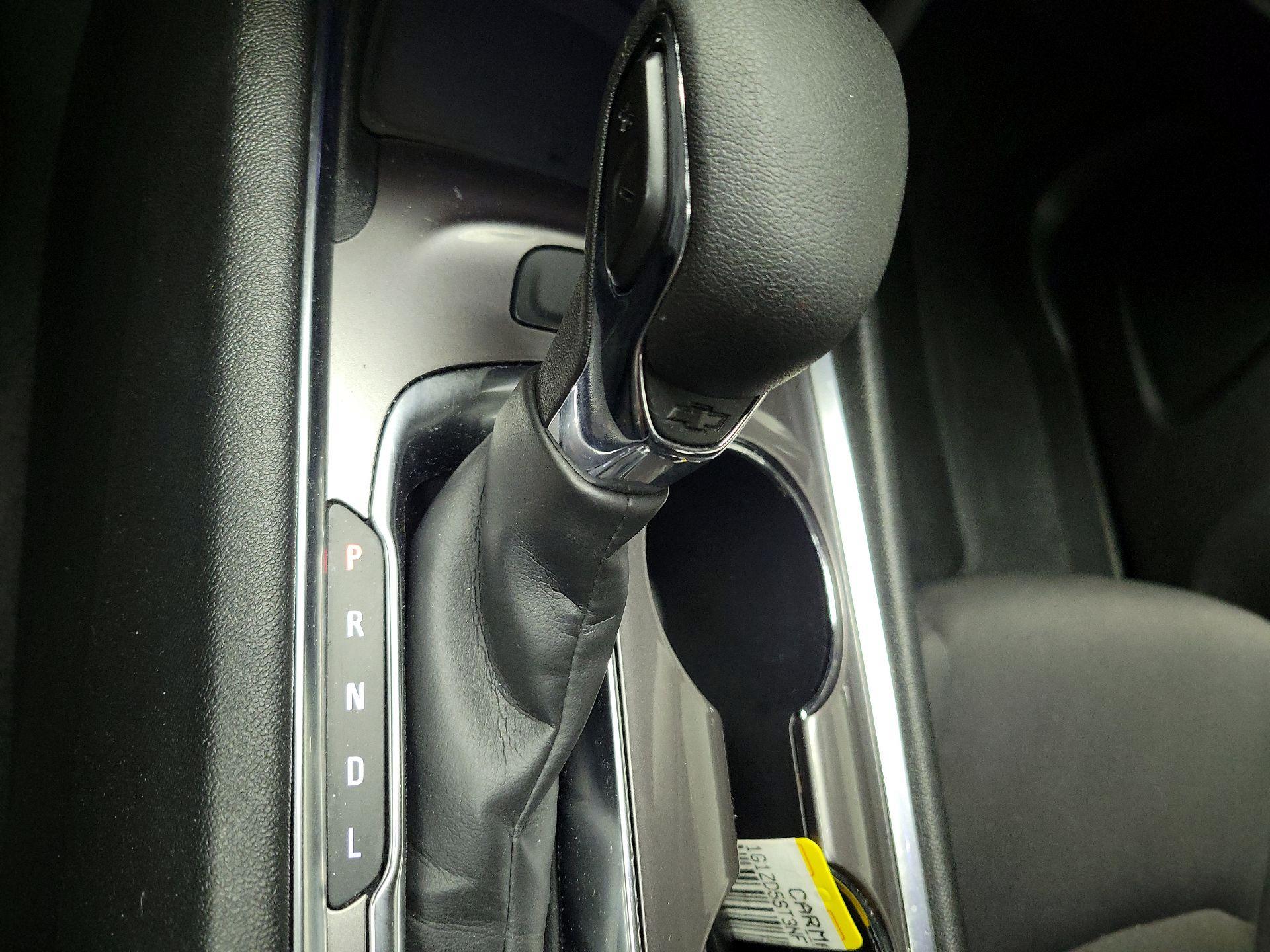 Thumbnail: 2022 Chevrolet Malibu - 17