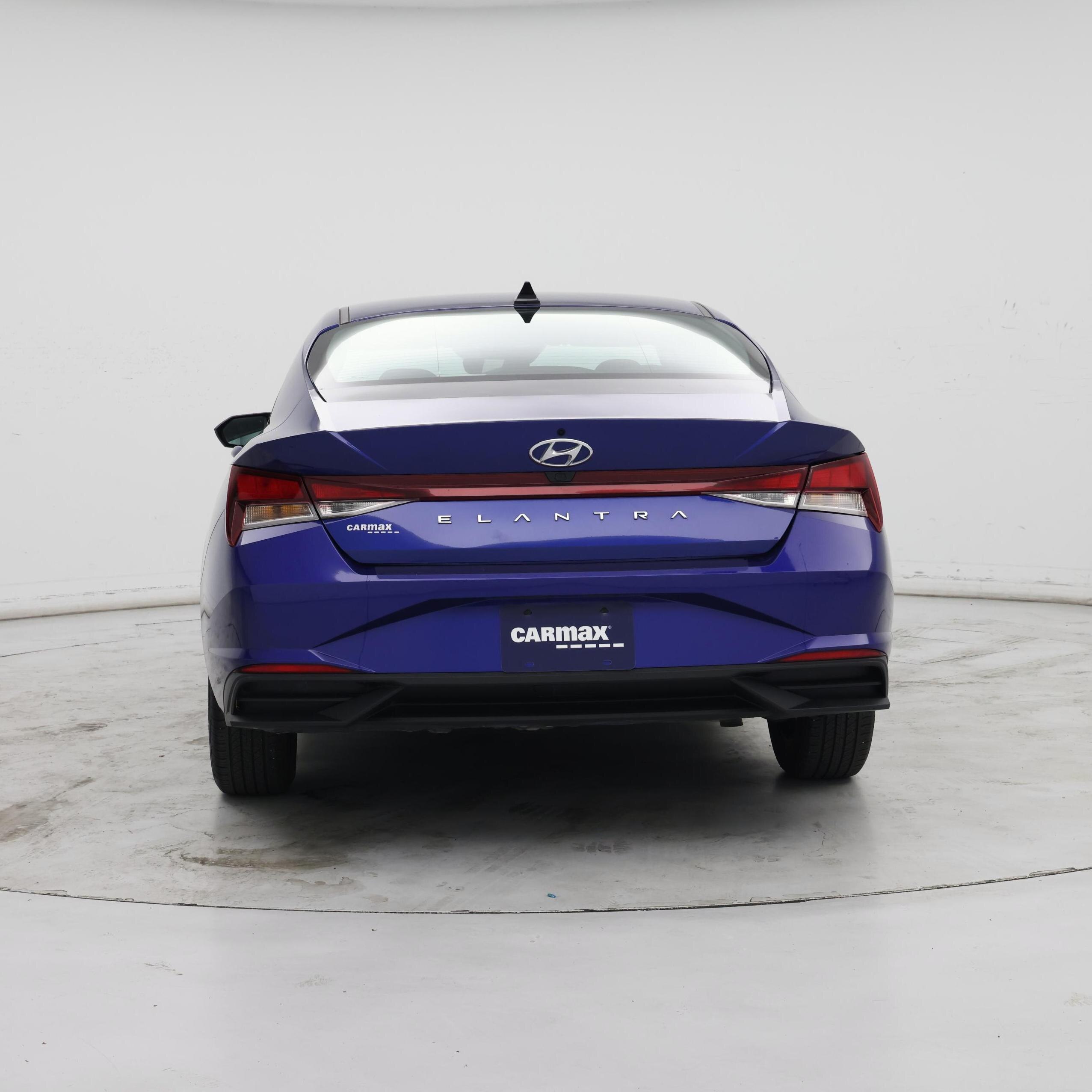 Thumbnail: 2022 Hyundai Elantra - 6