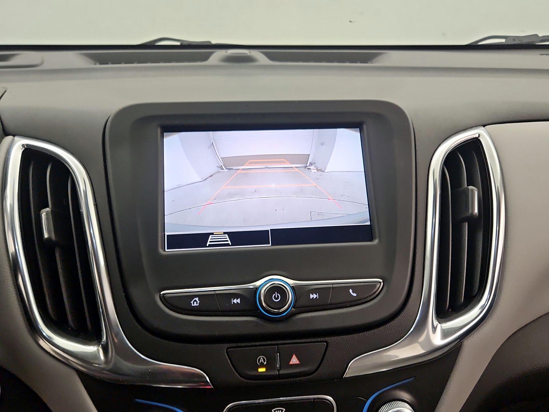 Thumbnail: 2022 Chevrolet Equinox - 14