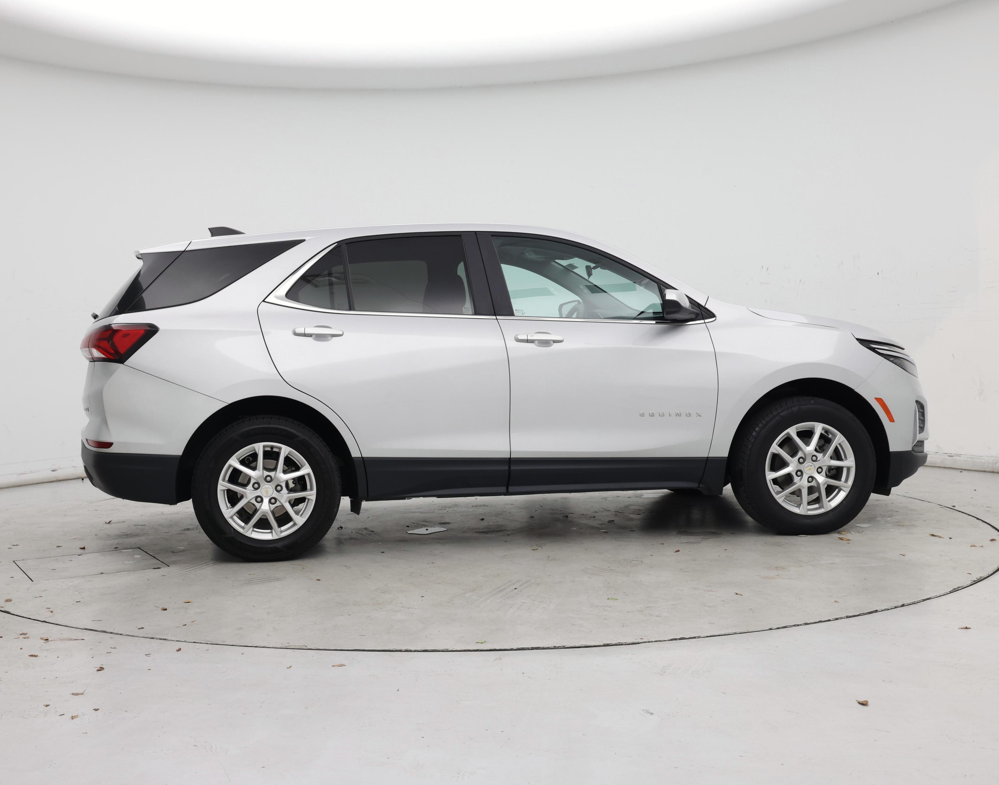 Thumbnail: 2022 Chevrolet Equinox - 7