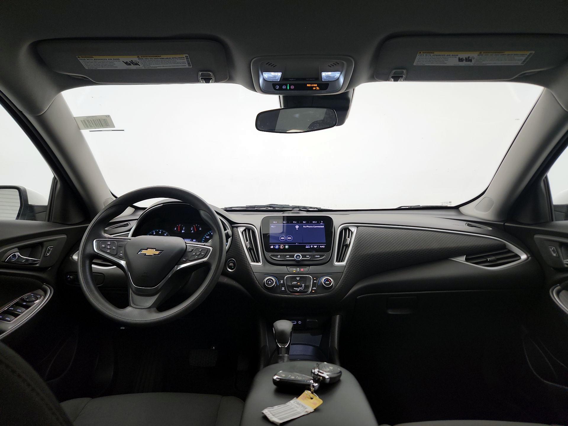 Thumbnail: 2023 Chevrolet Malibu - 9
