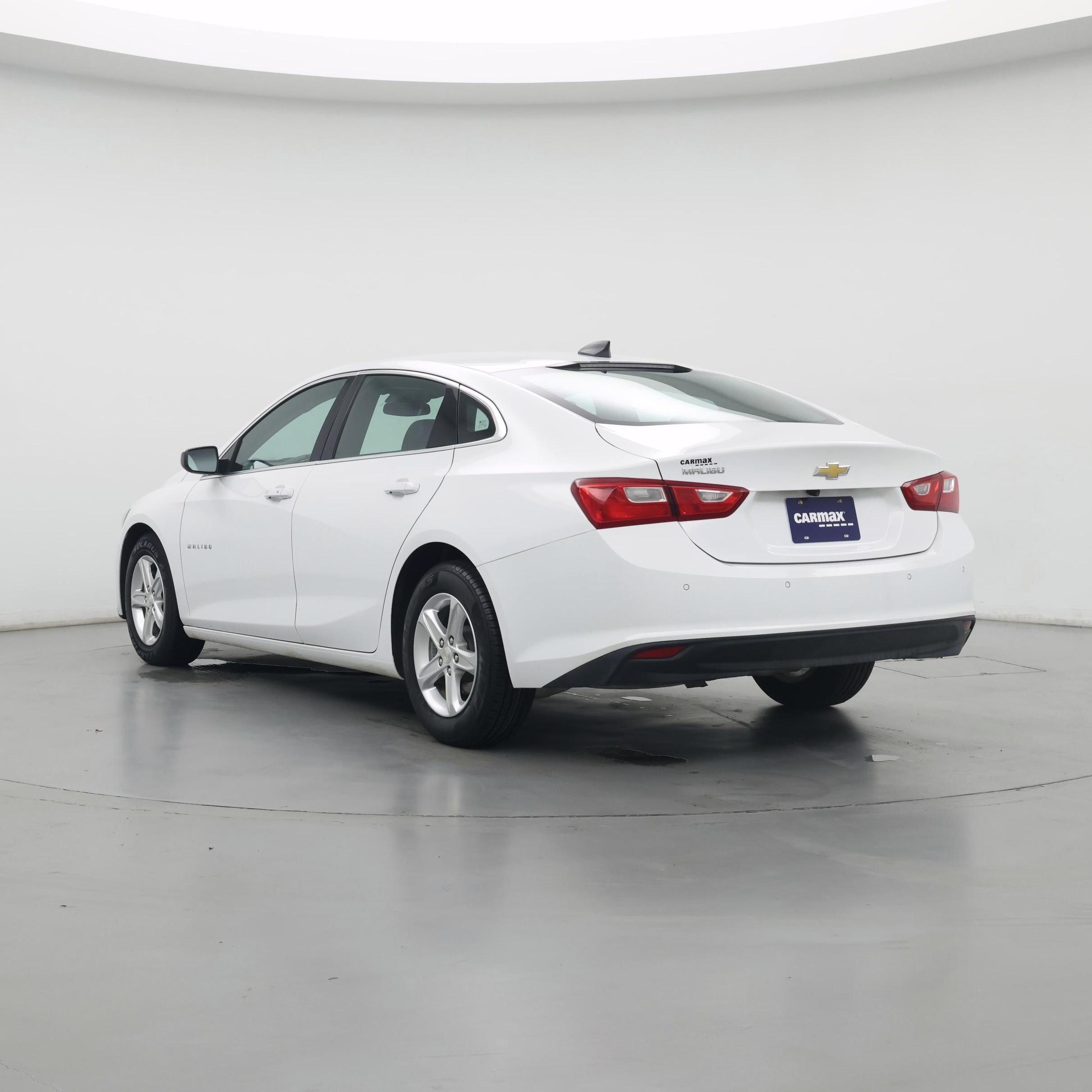 Thumbnail: 2023 Chevrolet Malibu - 2
