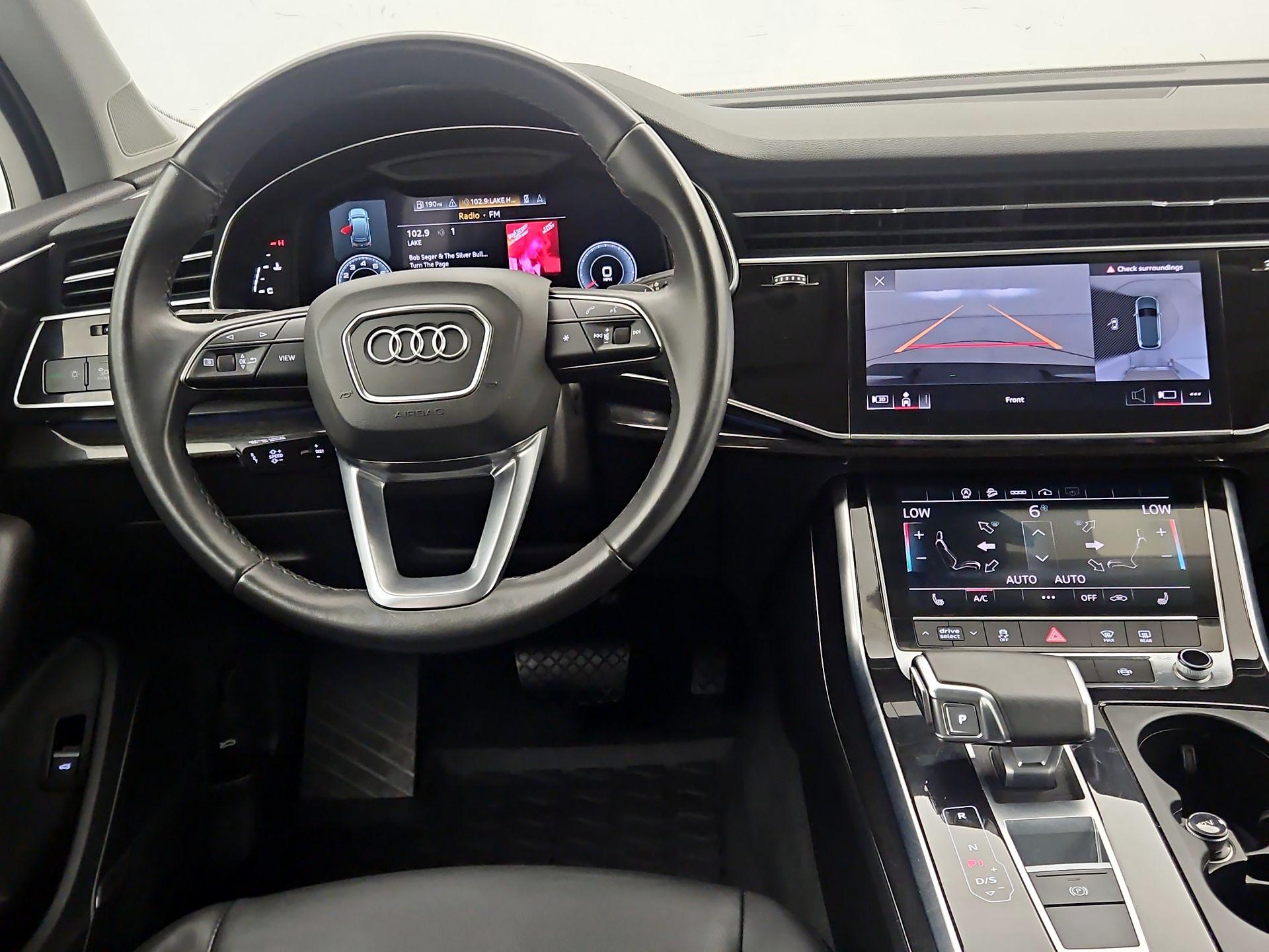 Thumbnail: 2022 Audi Q7 - 10
