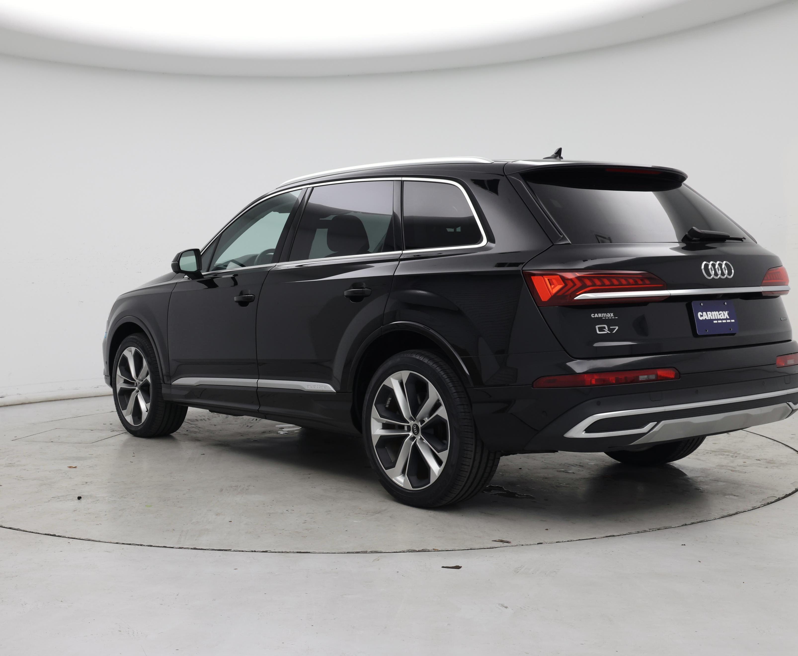 Thumbnail: 2022 Audi Q7 - 2
