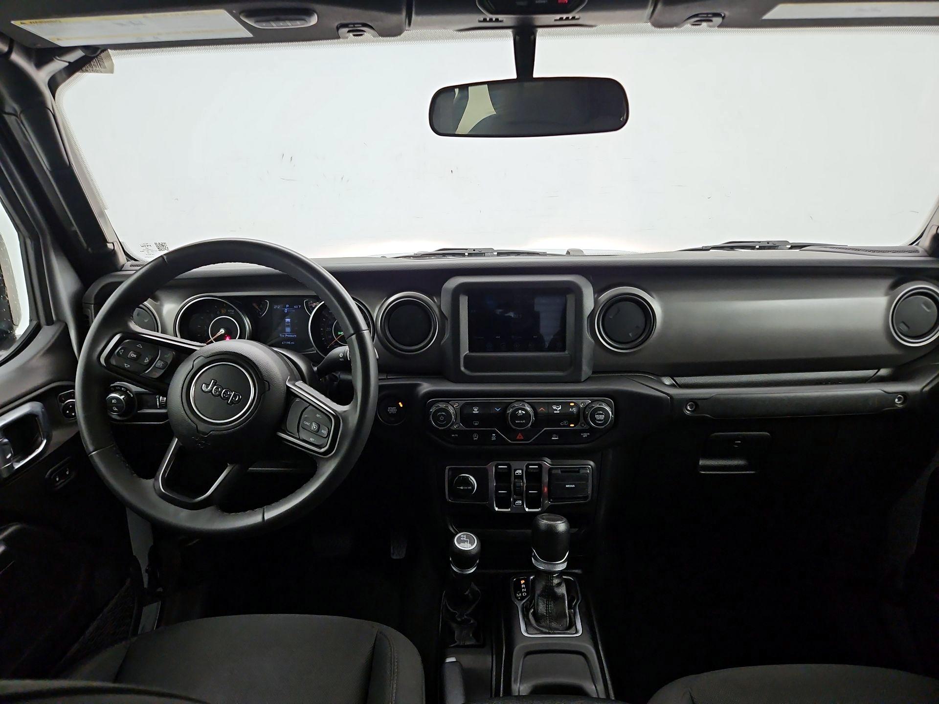 Thumbnail: 2023 Jeep Gladiator - 9