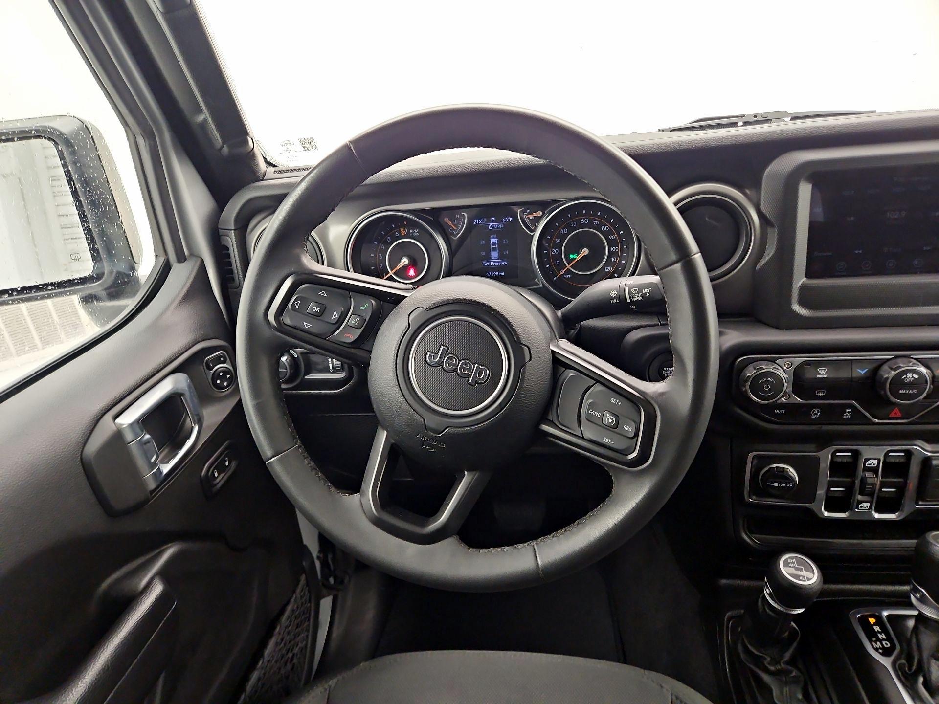 Thumbnail: 2023 Jeep Gladiator - 10