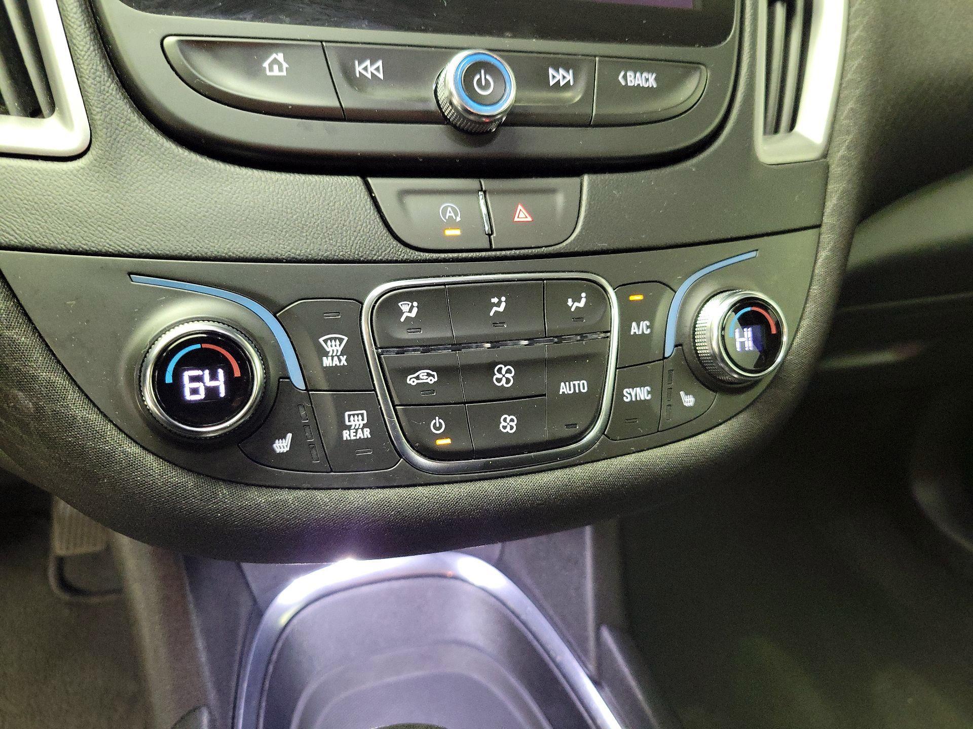 Thumbnail: 2023 Chevrolet Malibu - 16