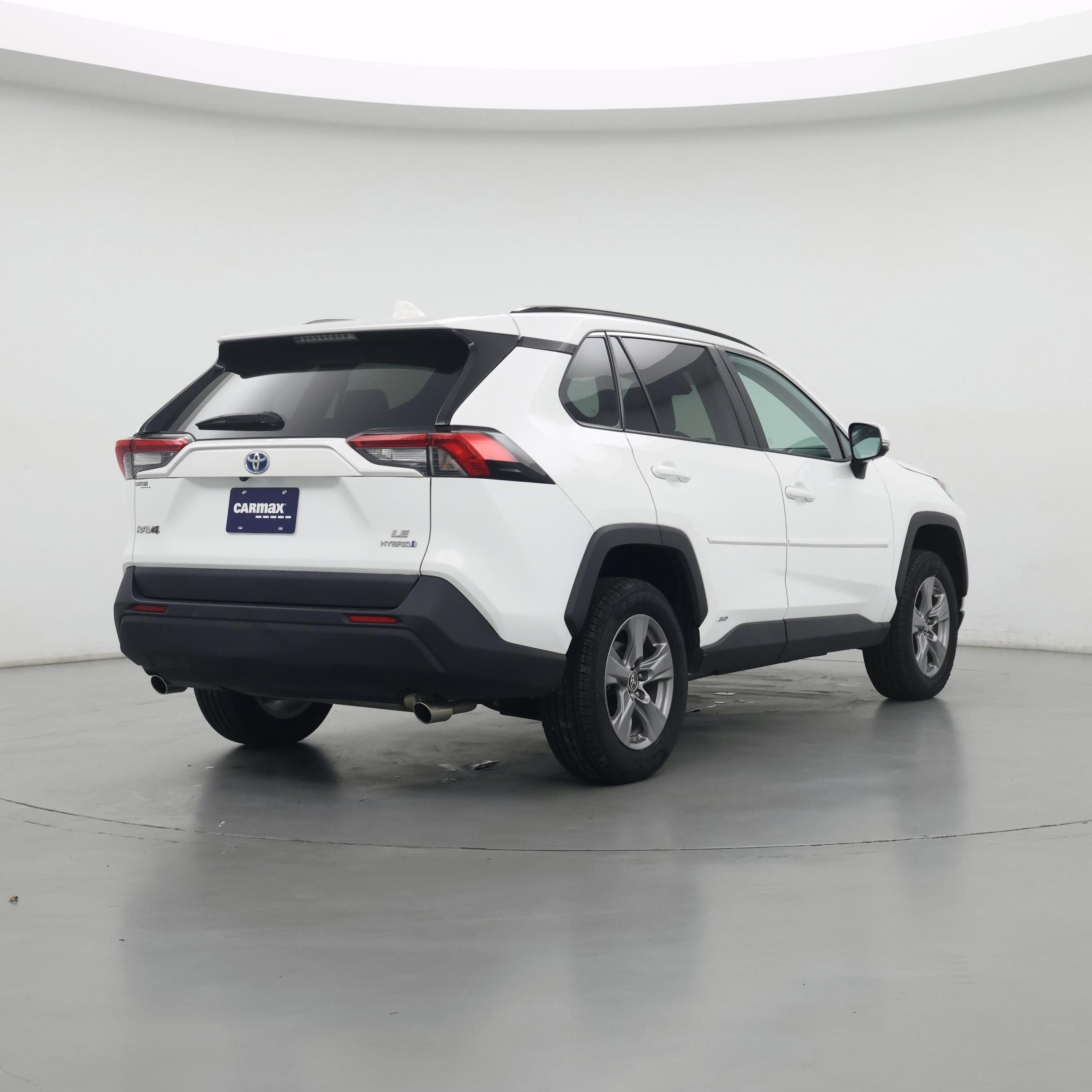 Thumbnail: 2023 Toyota RAV4 - 8