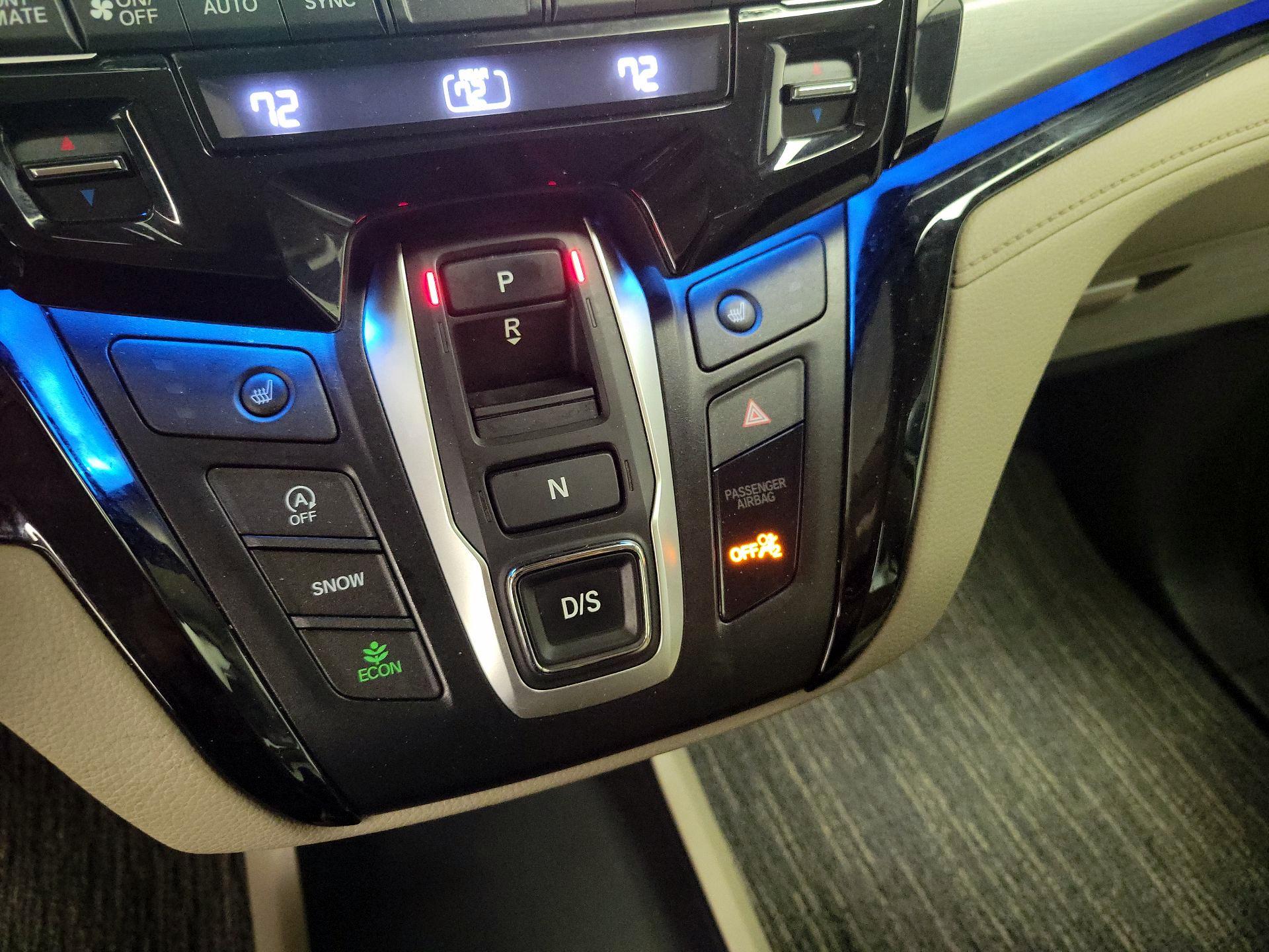 Thumbnail: 2021 Honda Odyssey - 17