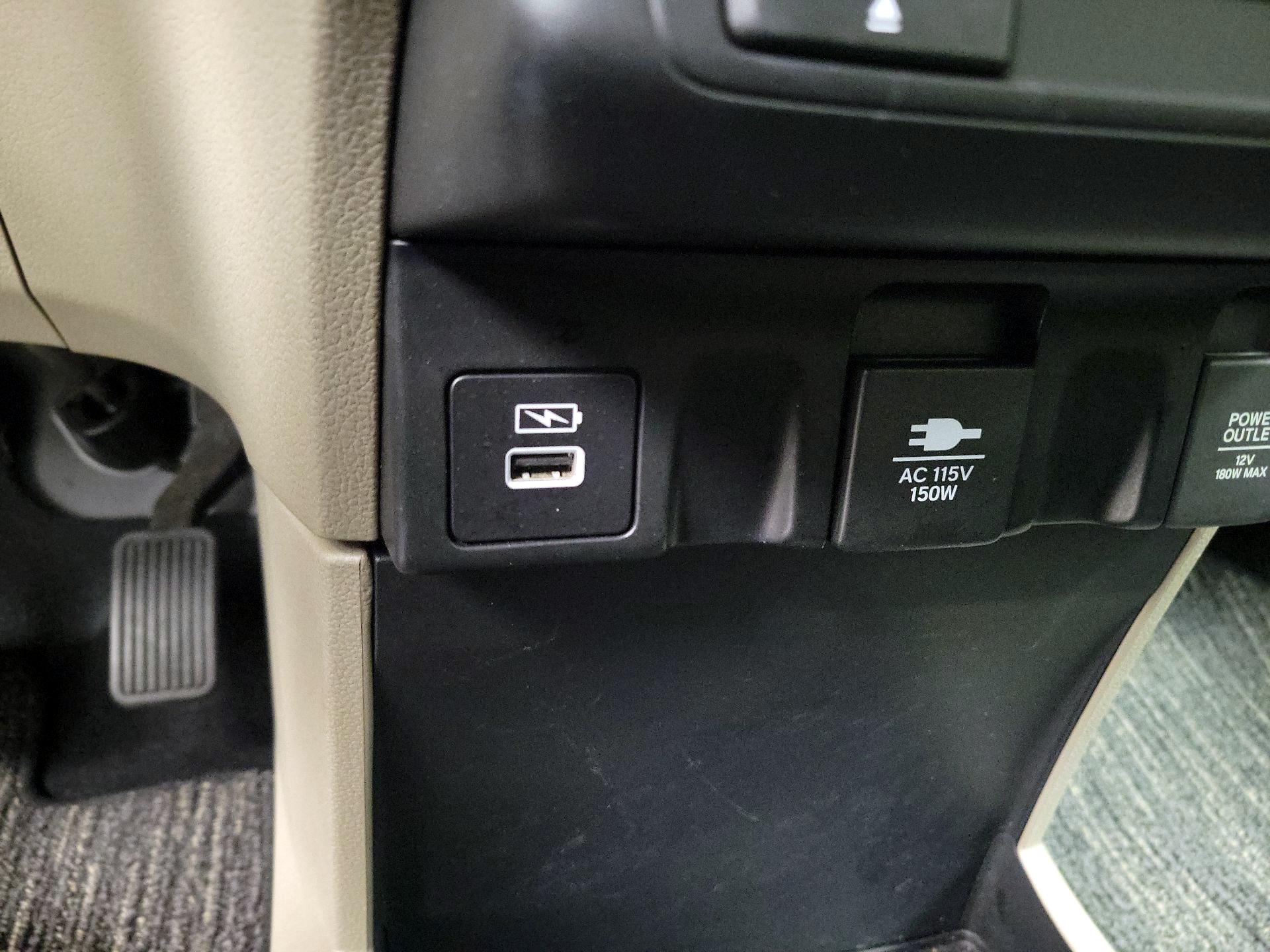 Thumbnail: 2021 Honda Odyssey - 18