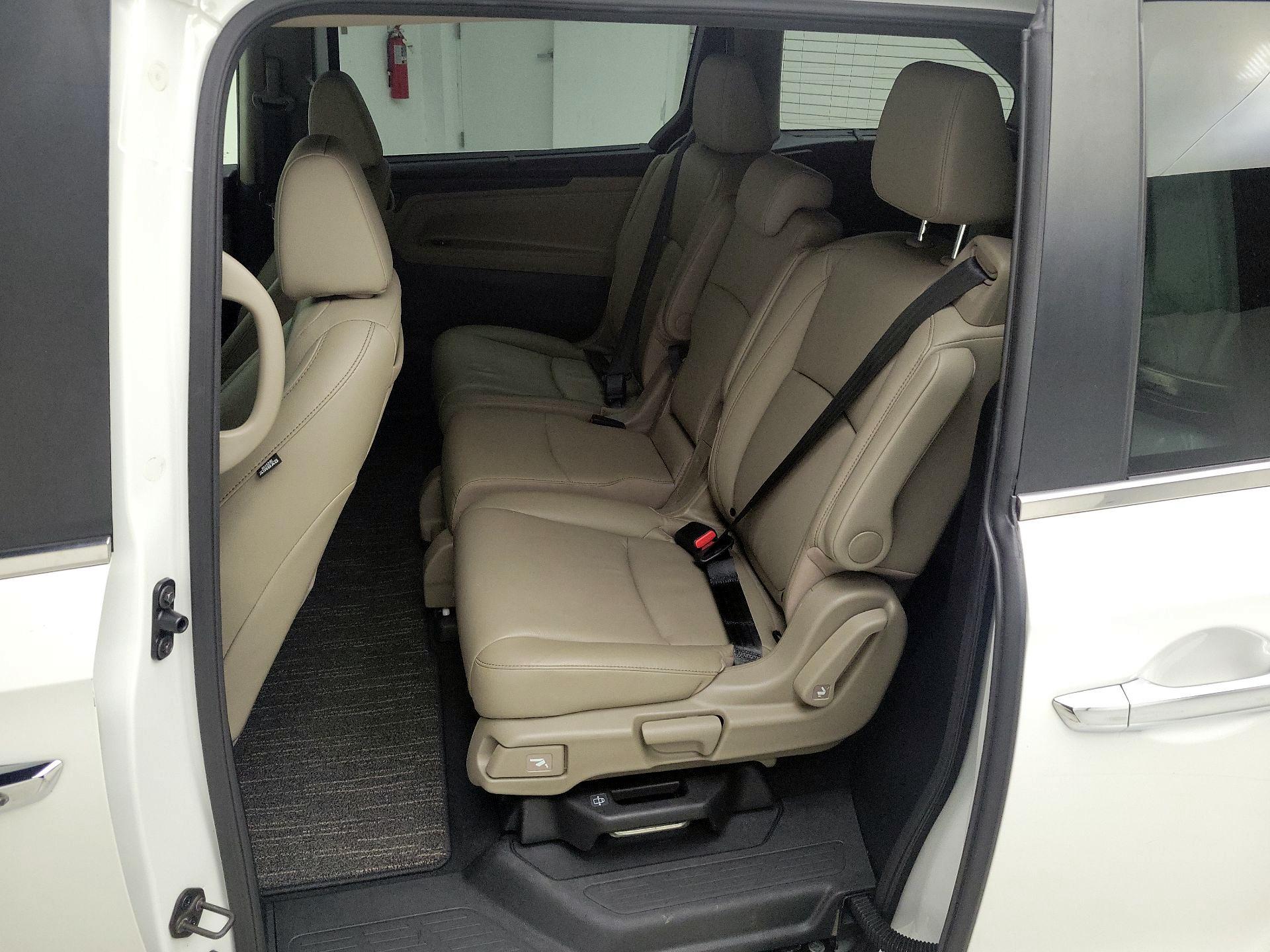 Thumbnail: 2021 Honda Odyssey - 19
