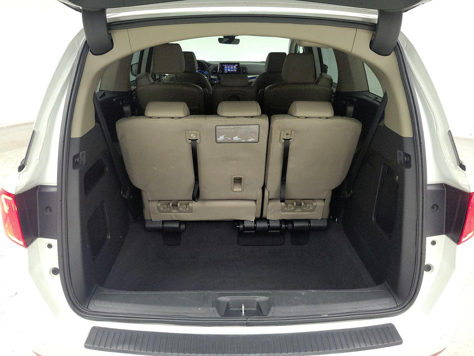 Thumbnail: 2021 Honda Odyssey - 20
