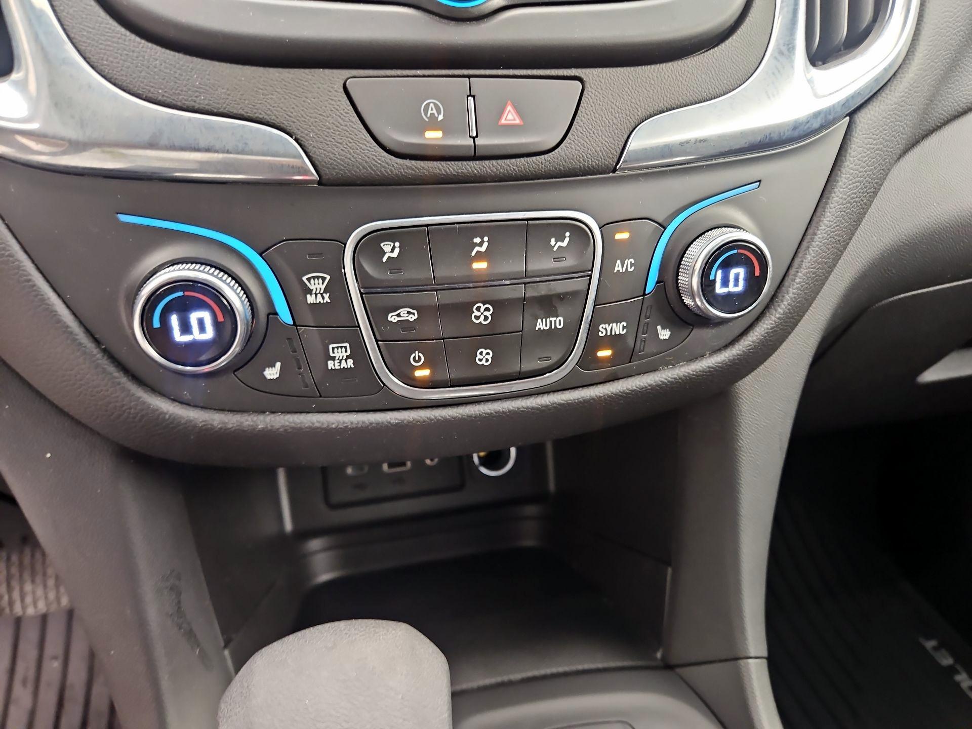 Thumbnail: 2023 Chevrolet Equinox - 16