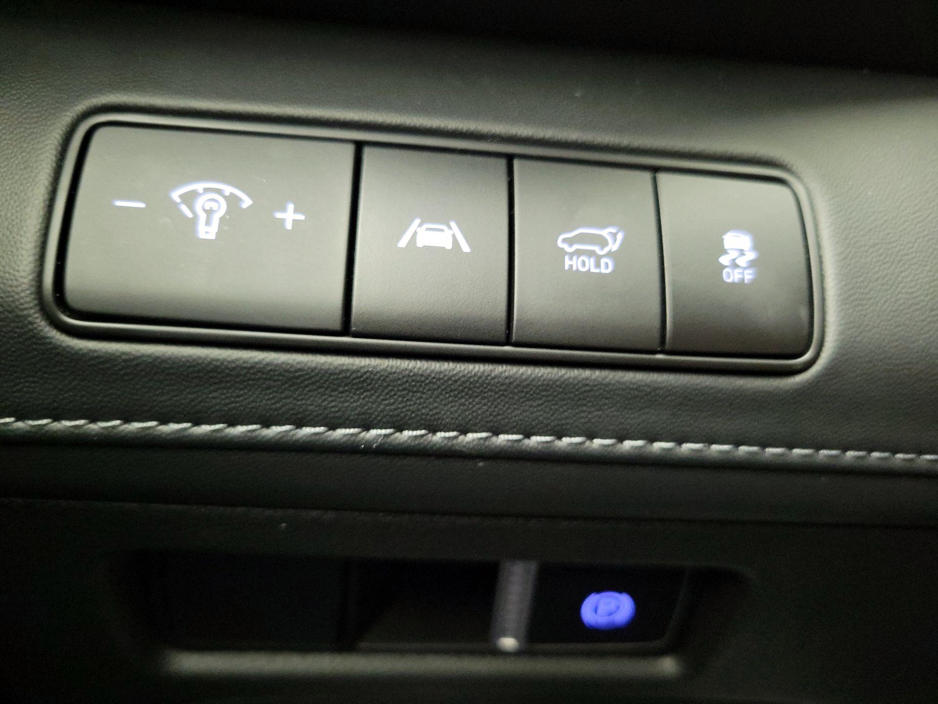 Thumbnail: 2023 Hyundai Santa Fe - 13