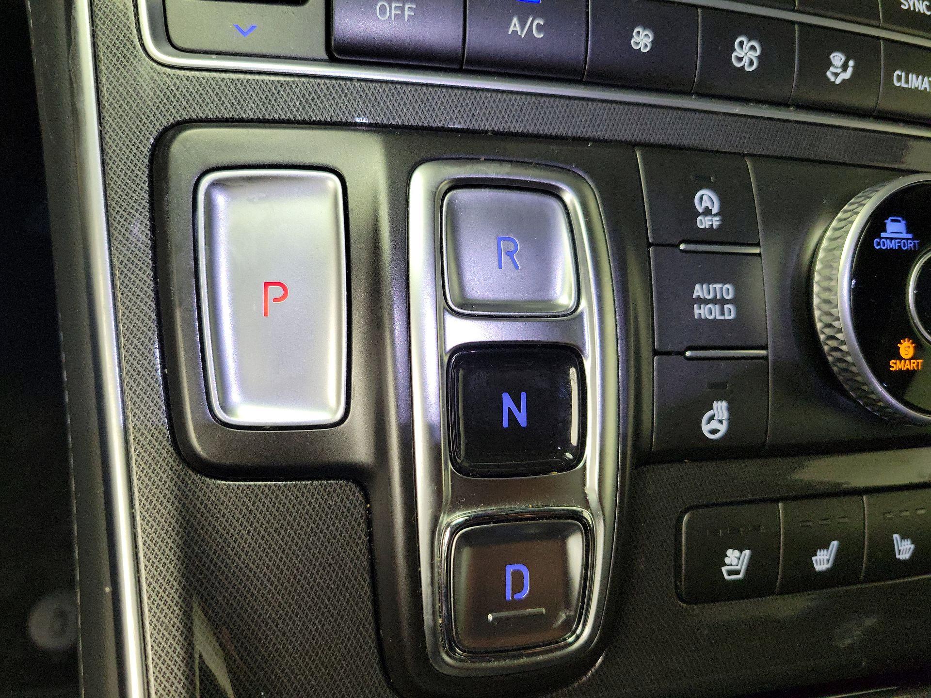 Thumbnail: 2023 Hyundai Santa Fe - 18