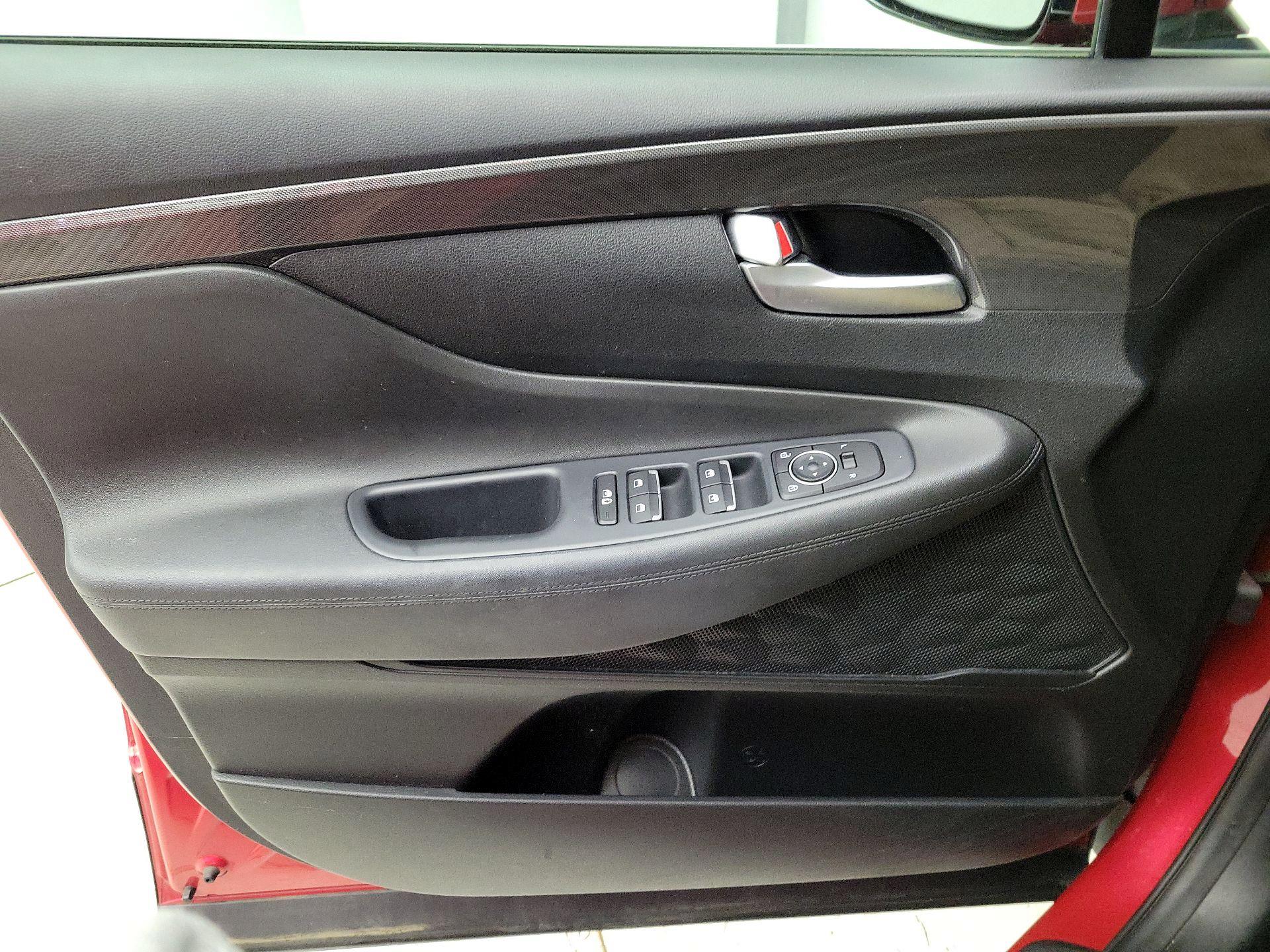 Thumbnail: 2022 Hyundai Santa Fe - 12