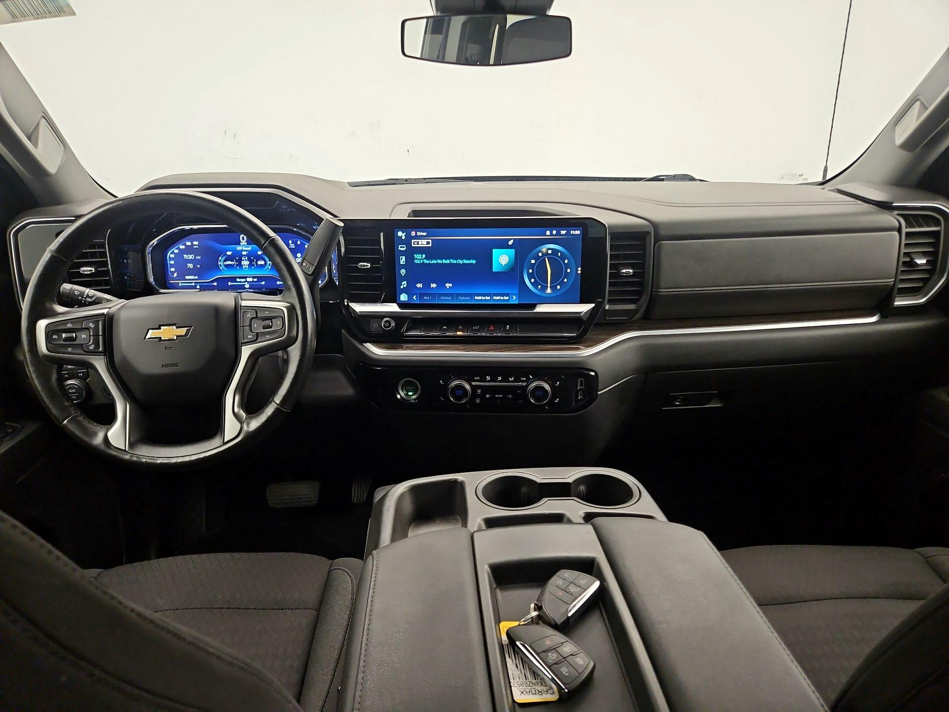 Thumbnail: 2022 Chevrolet Silverado 1500 - 9