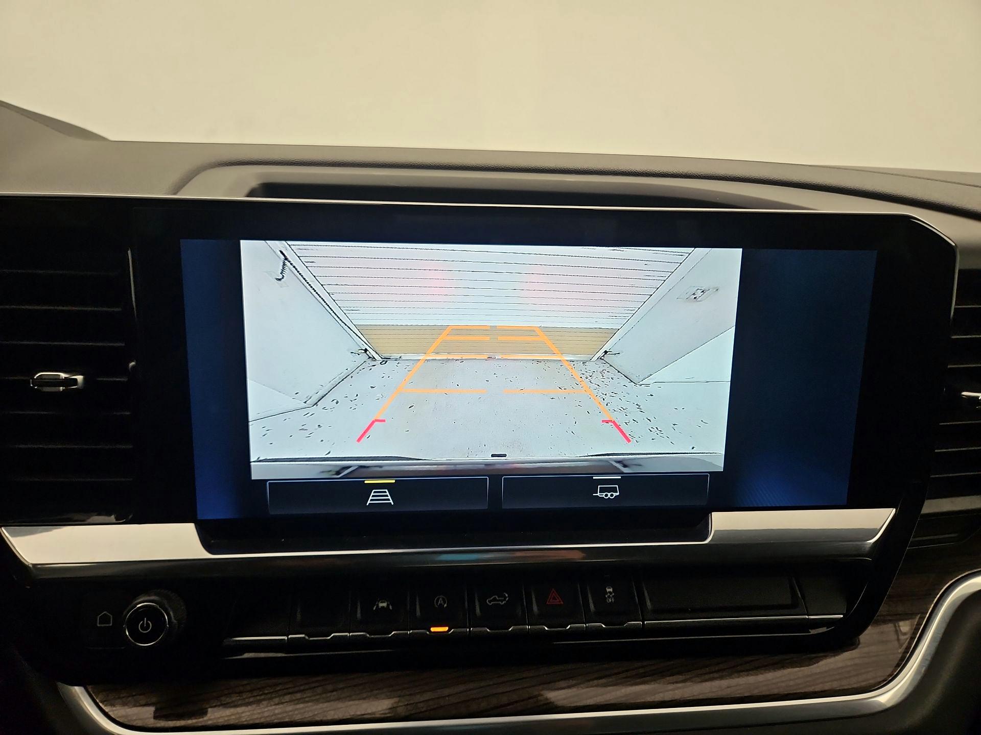 Thumbnail: 2022 Chevrolet Silverado 1500 - 14